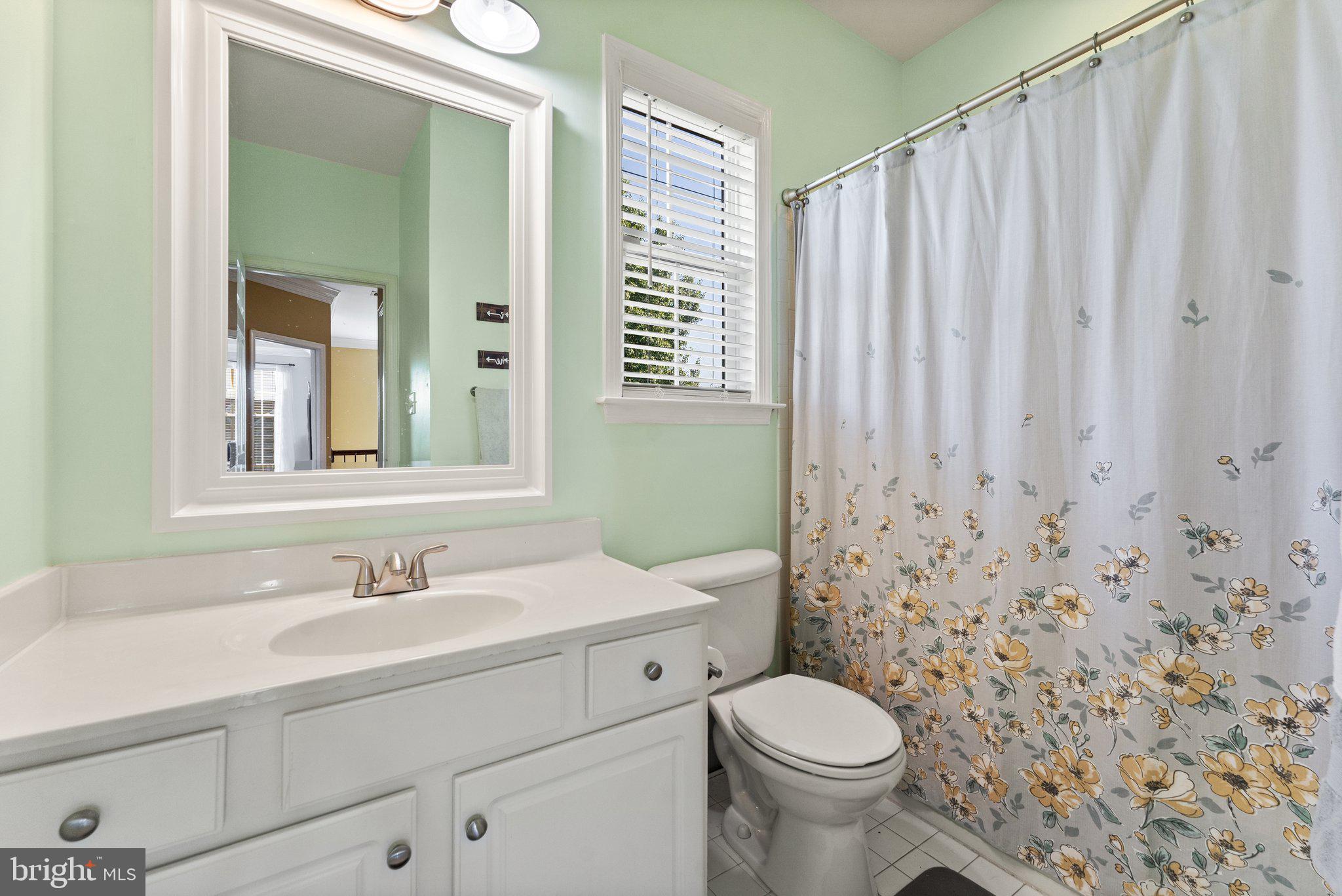 MADISON GROVE - Residential