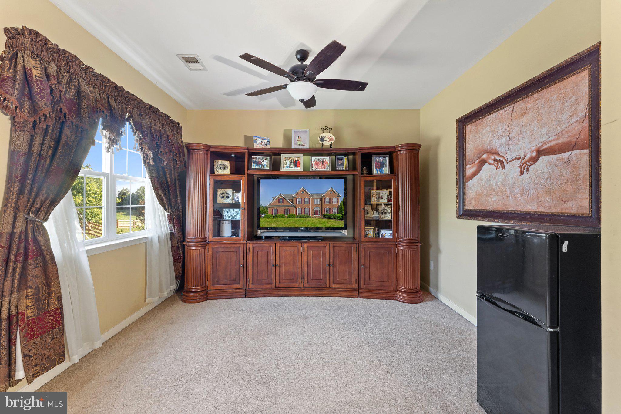 MADISON GROVE - Residential