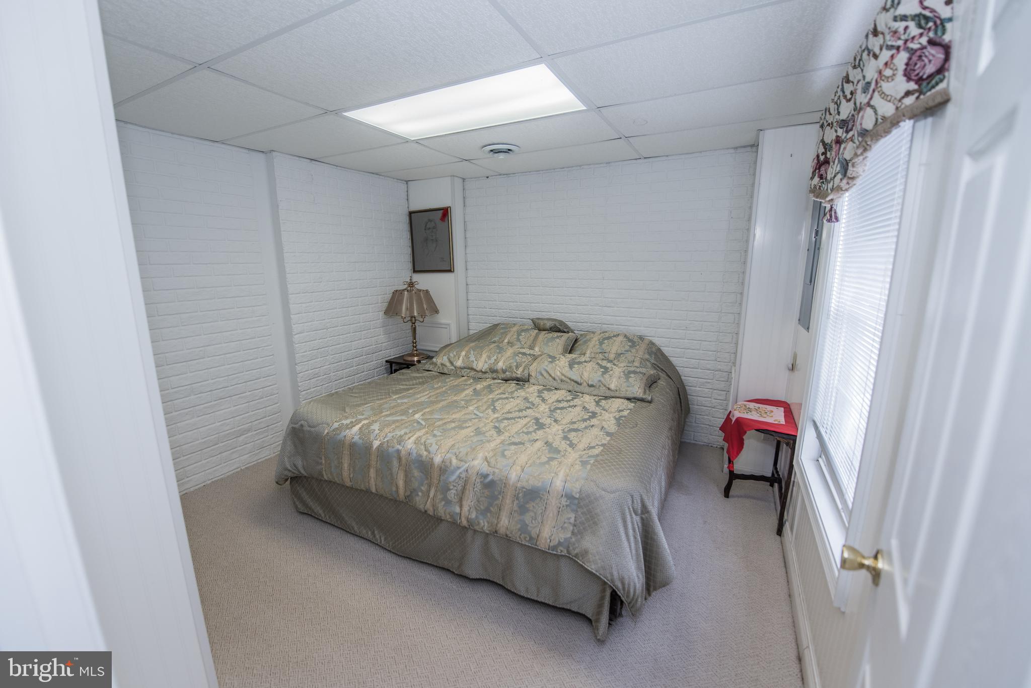 THE WOODS - Residential