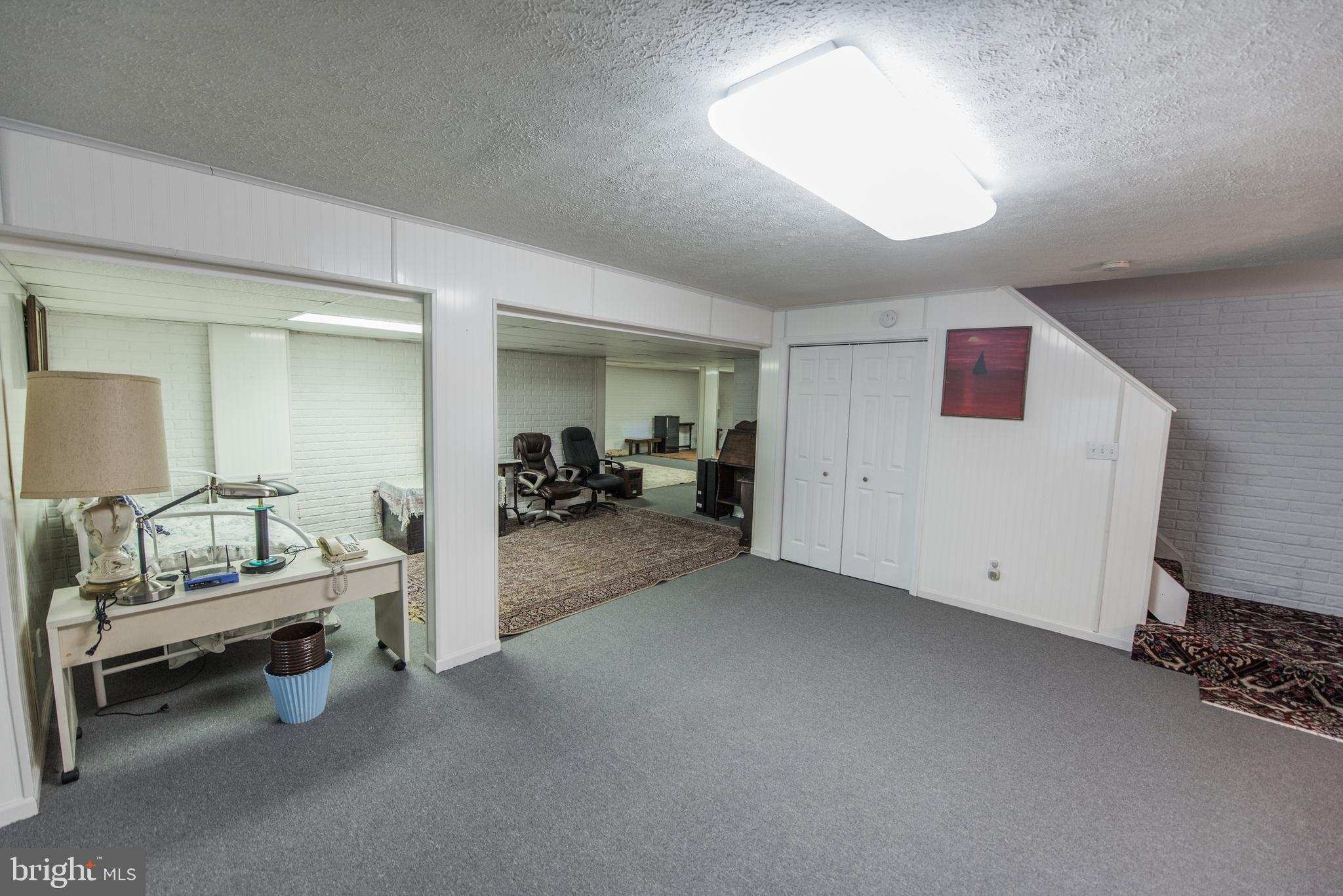 THE WOODS - Residential