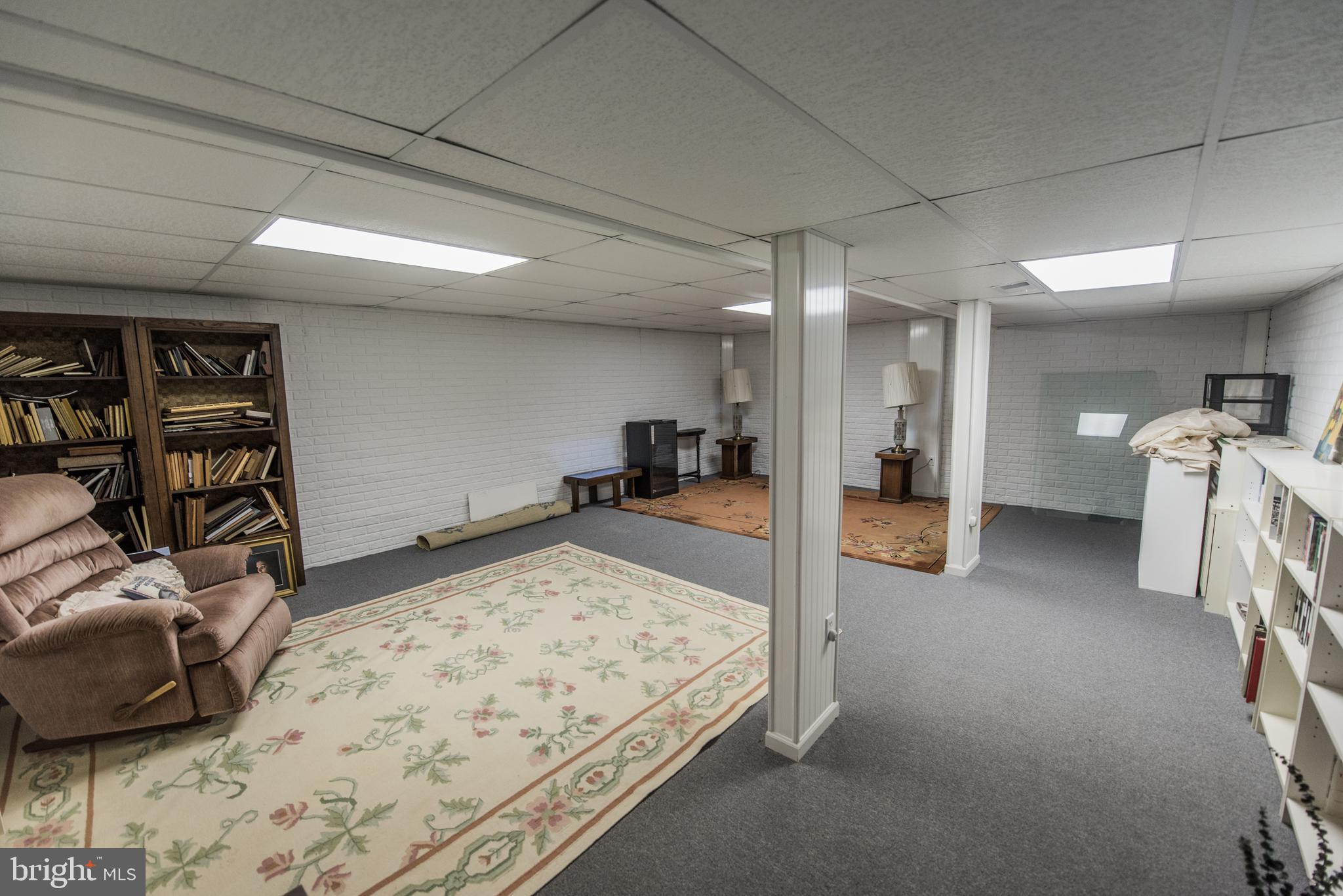 THE WOODS - Residential