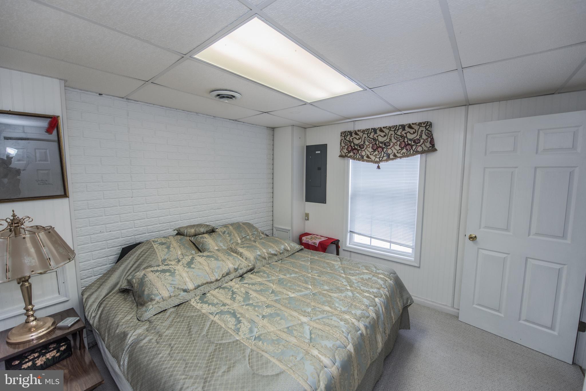 THE WOODS - Residential