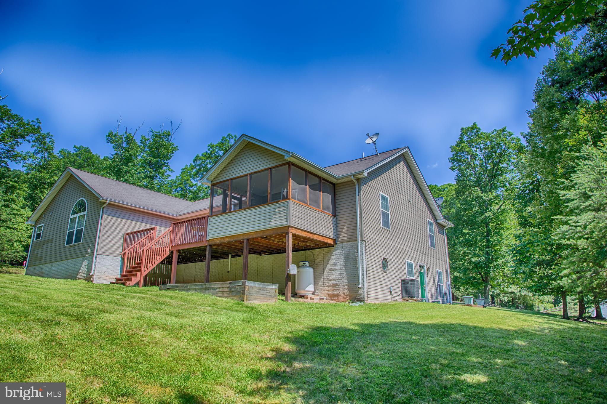 THE WOODS - Residential