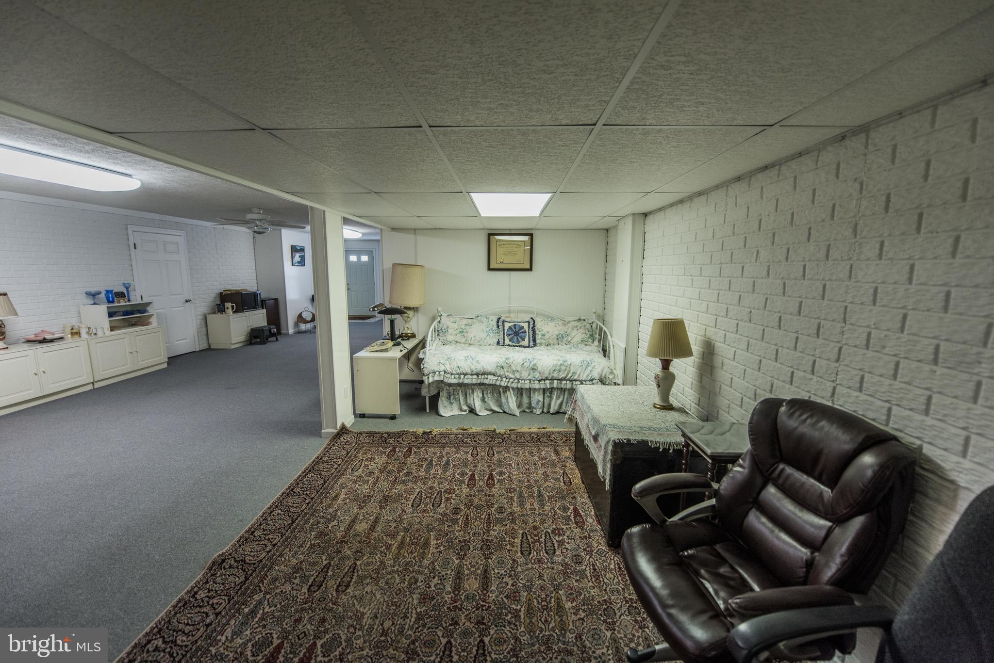 THE WOODS - Residential