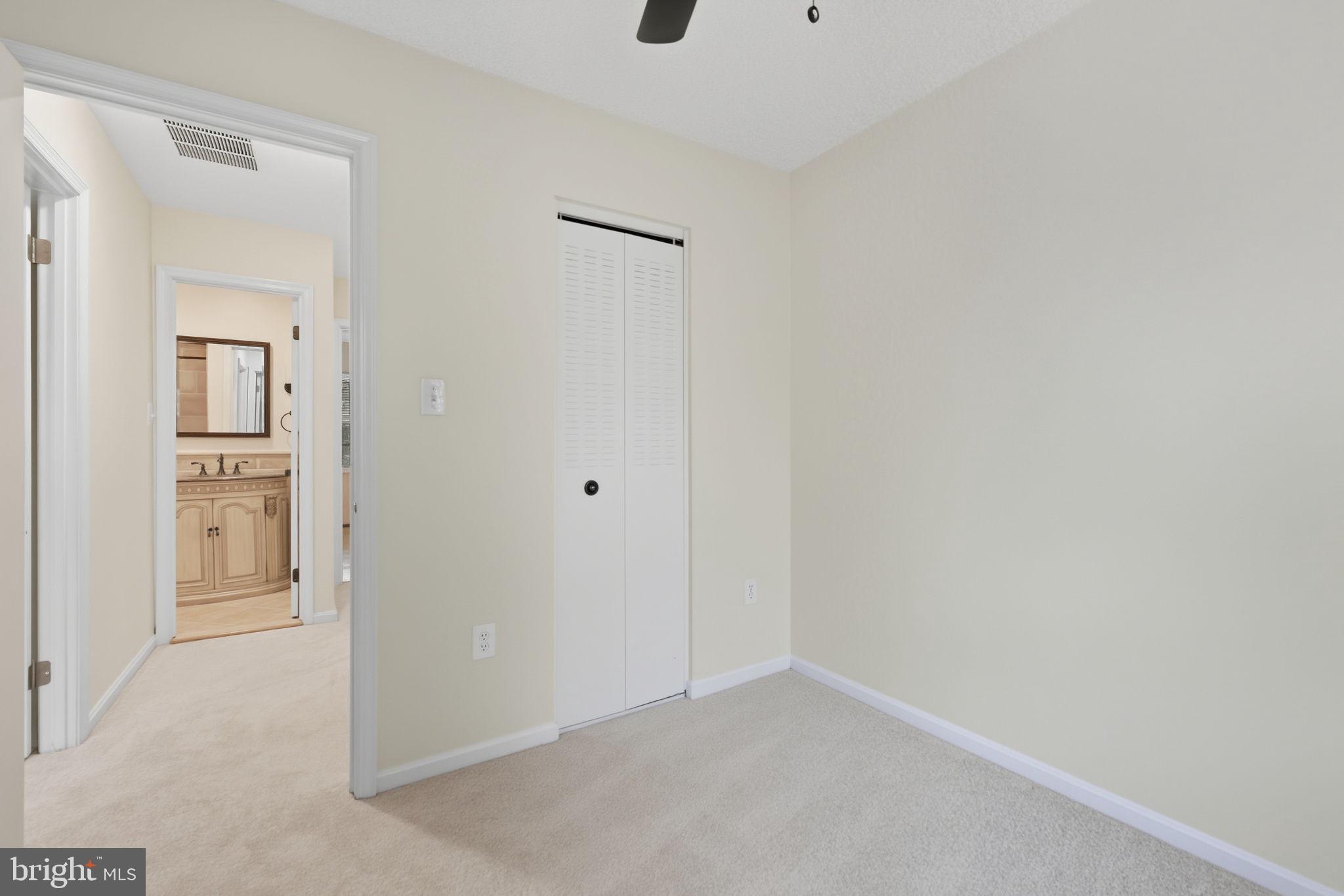 KEENE MILL WOODS - Residential Lease