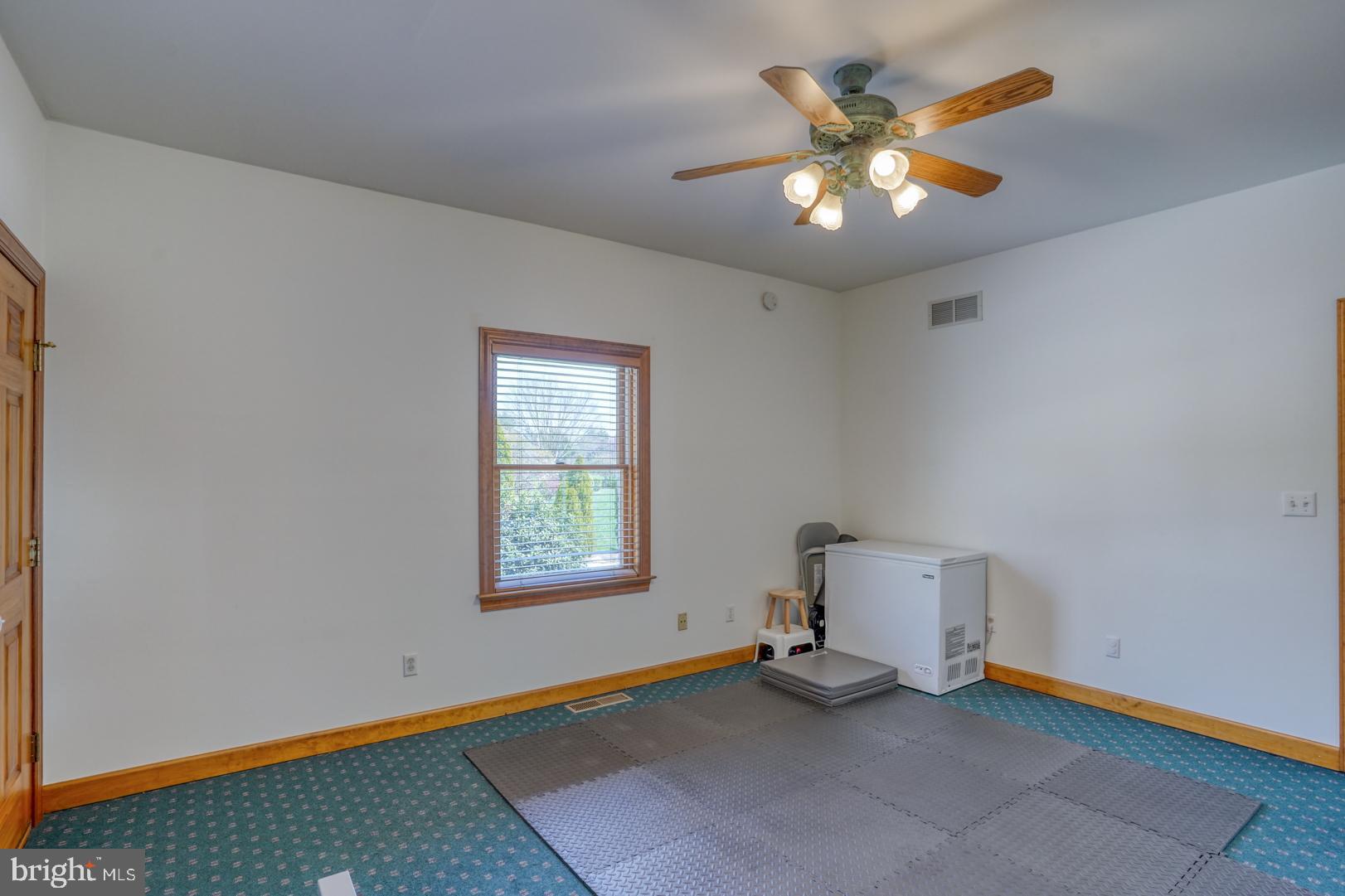 PENNWOOD - Residential Lease