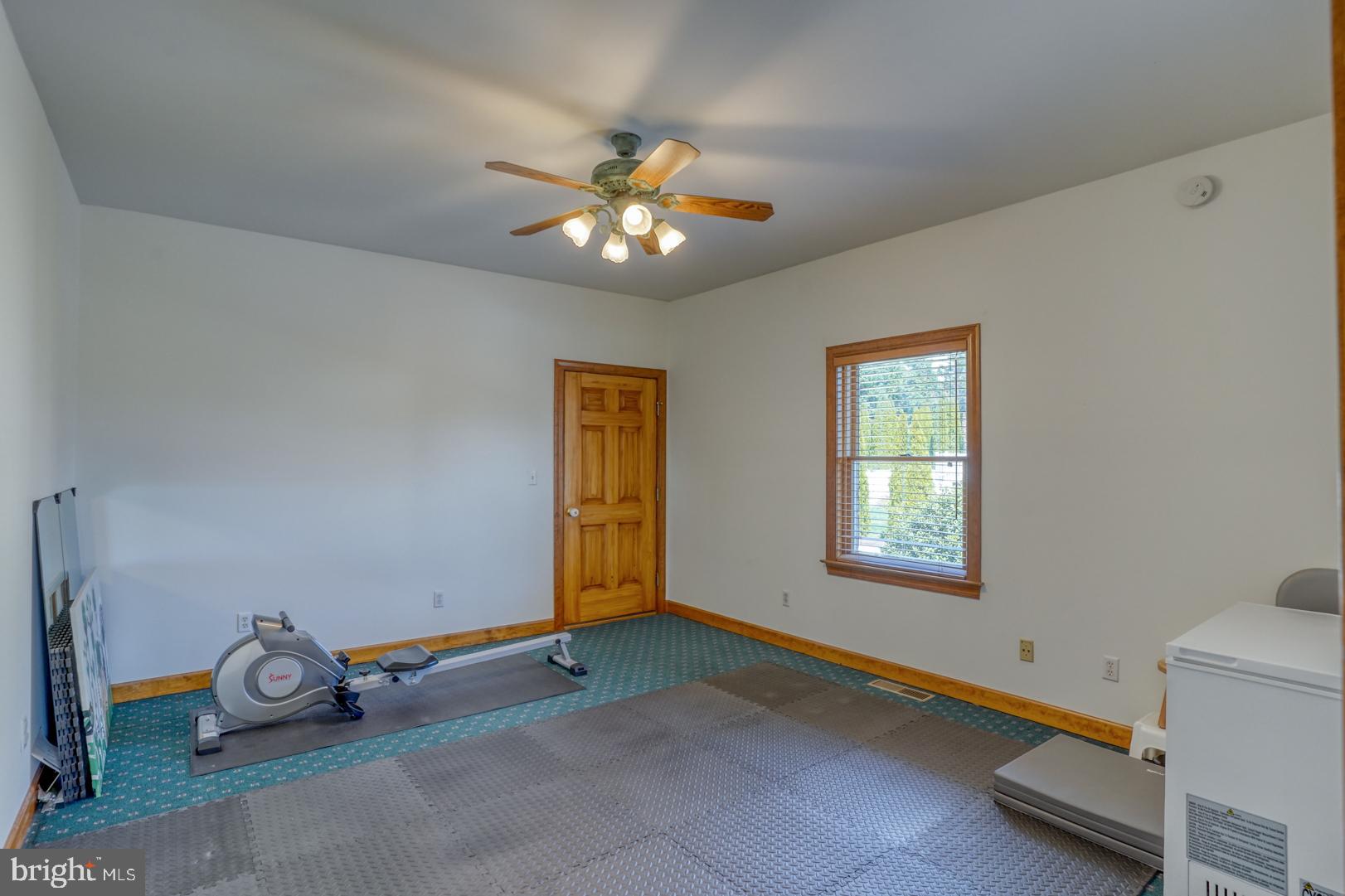 PENNWOOD - Residential Lease