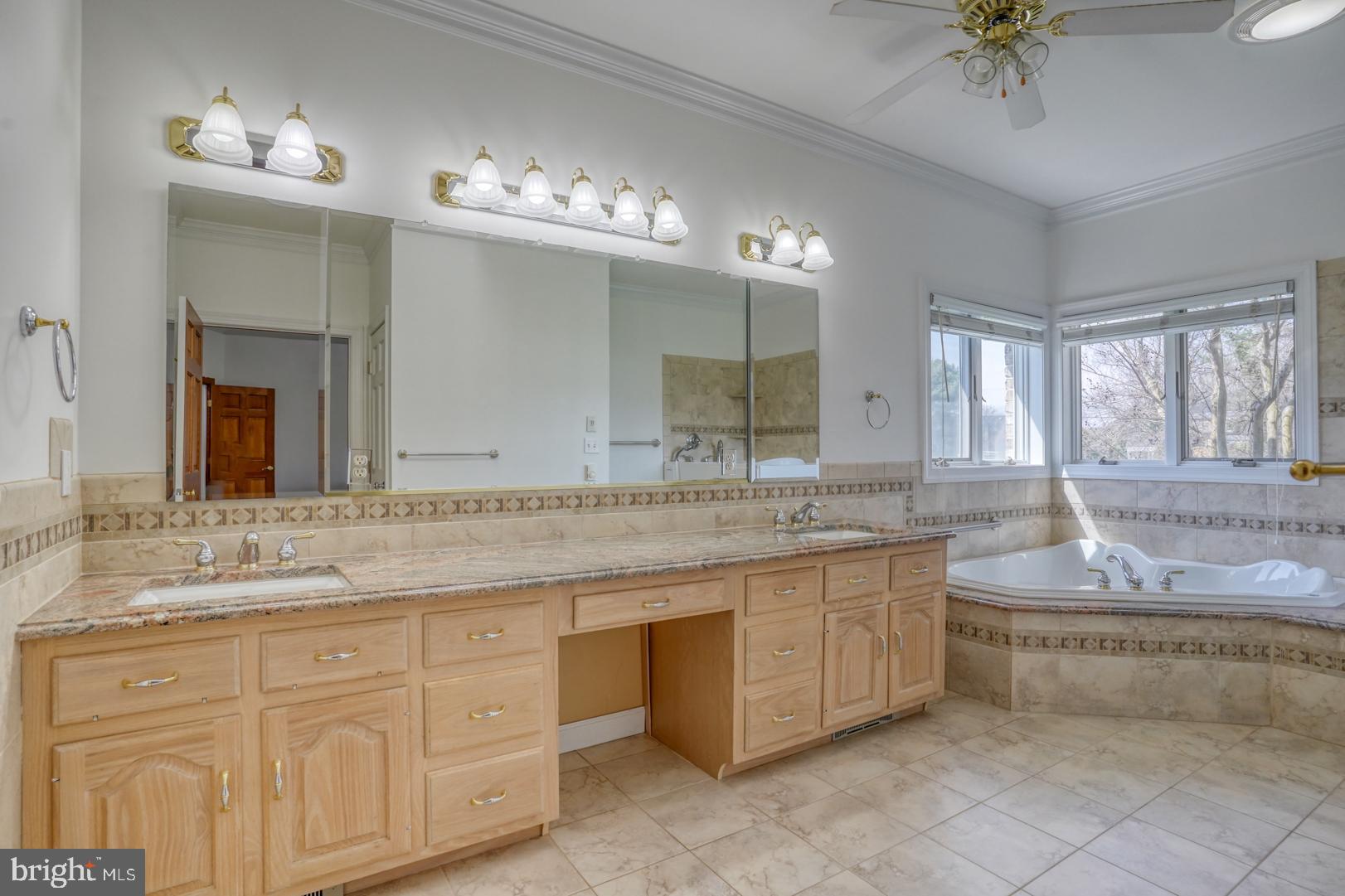 PENNWOOD - Residential Lease