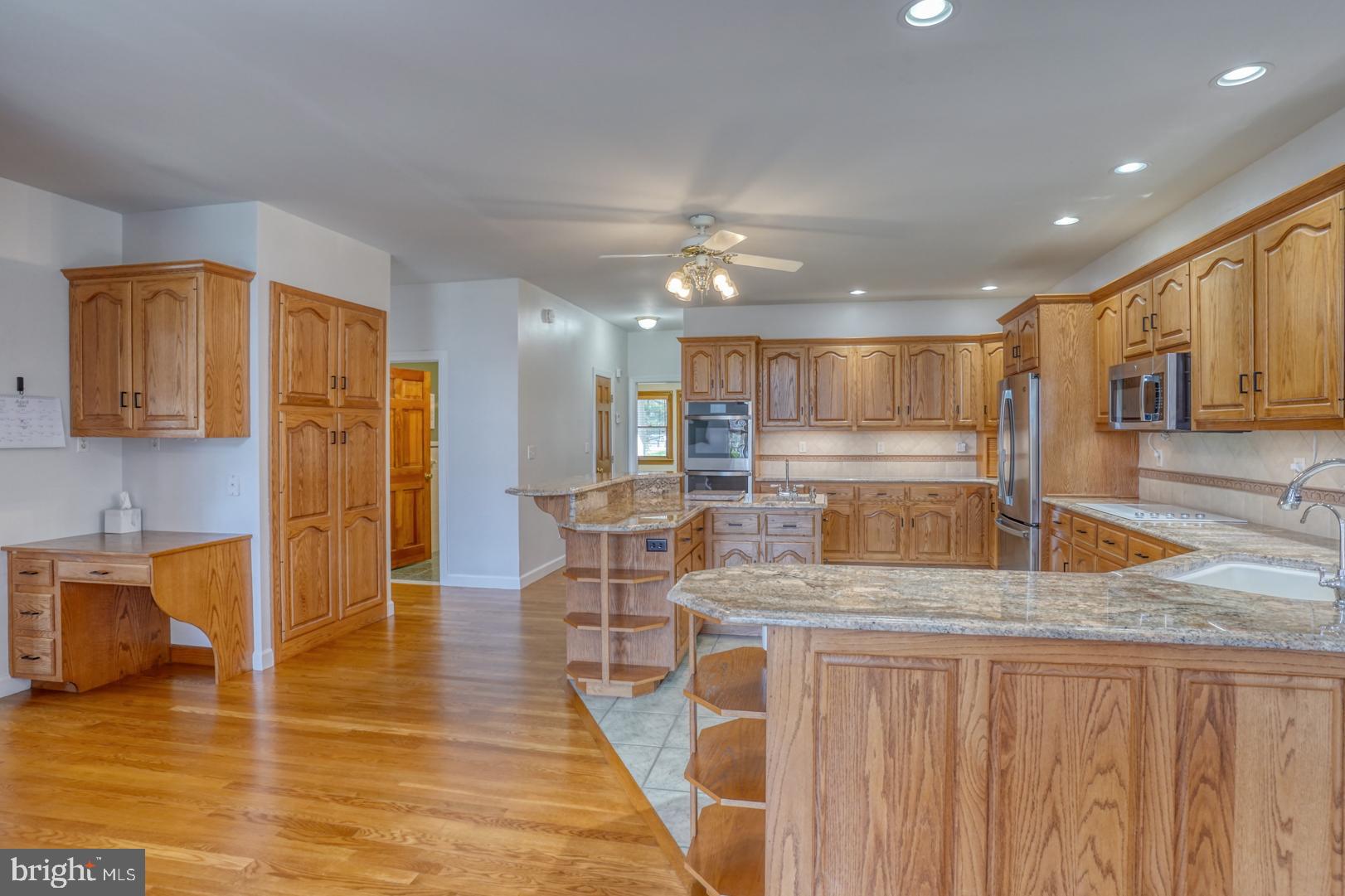 PENNWOOD - Residential Lease