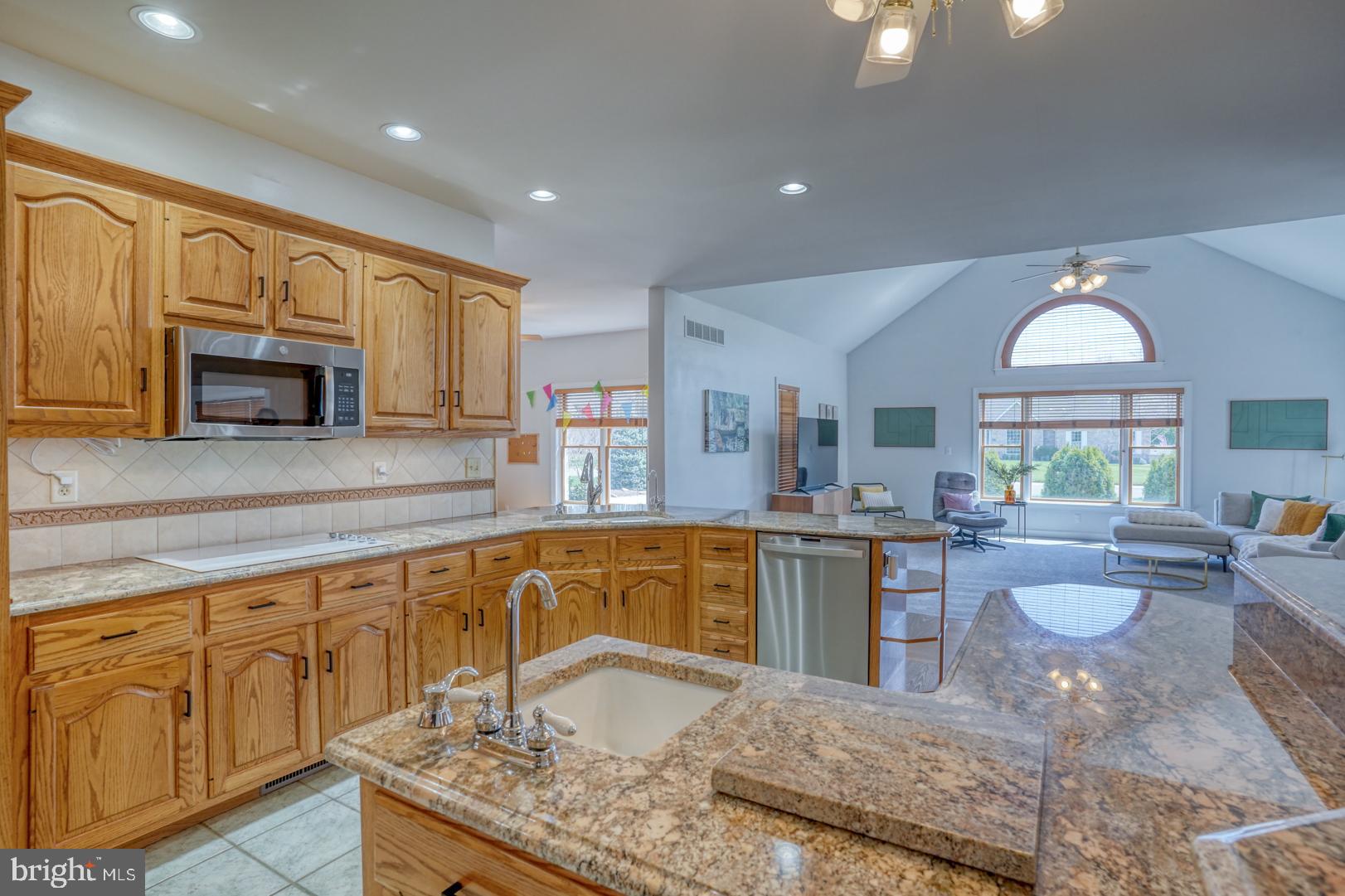 PENNWOOD - Residential Lease