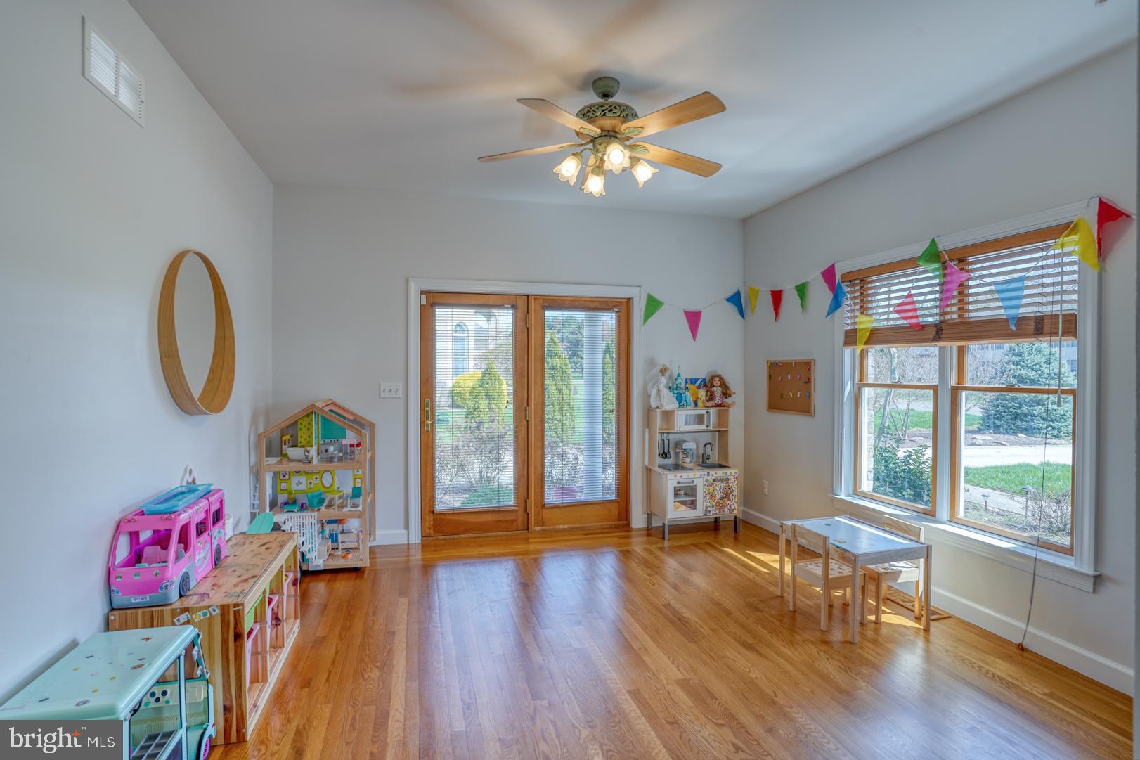 PENNWOOD - Residential Lease