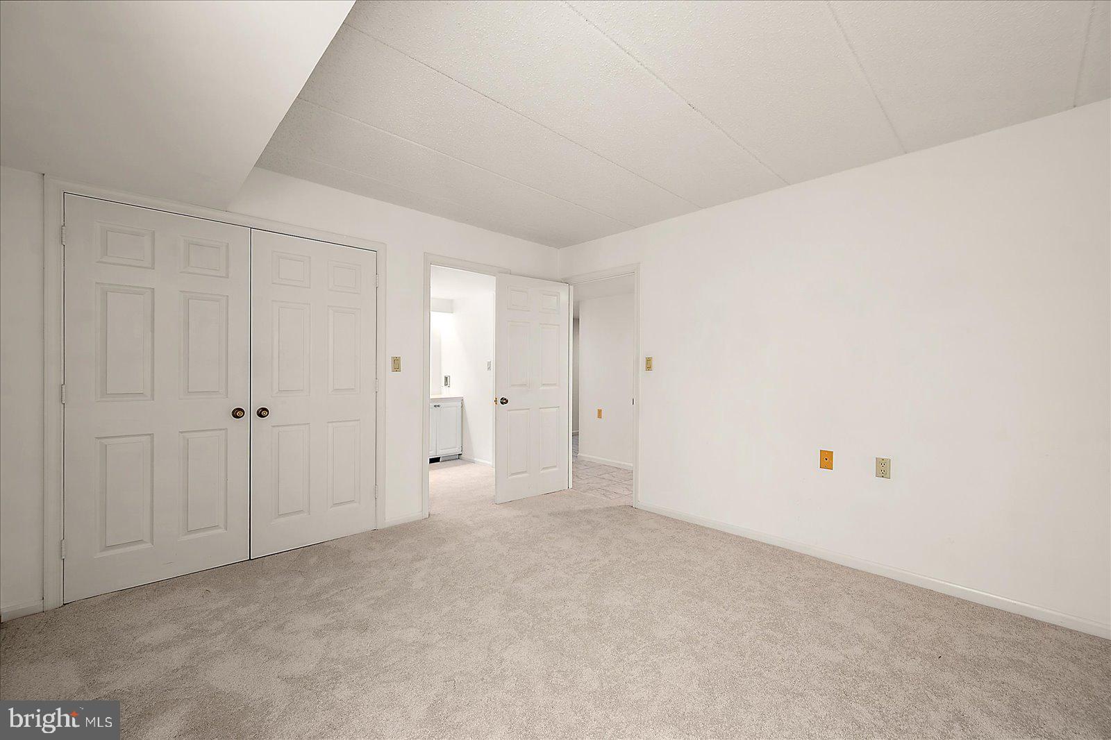 CANAL WOODS III - Residential
