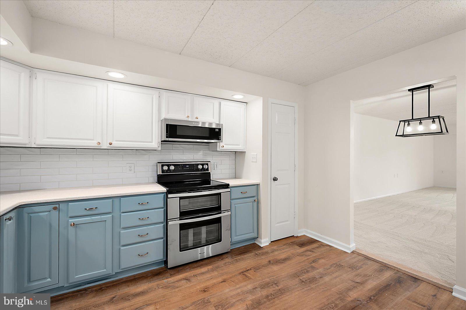 CANAL WOODS III - Residential