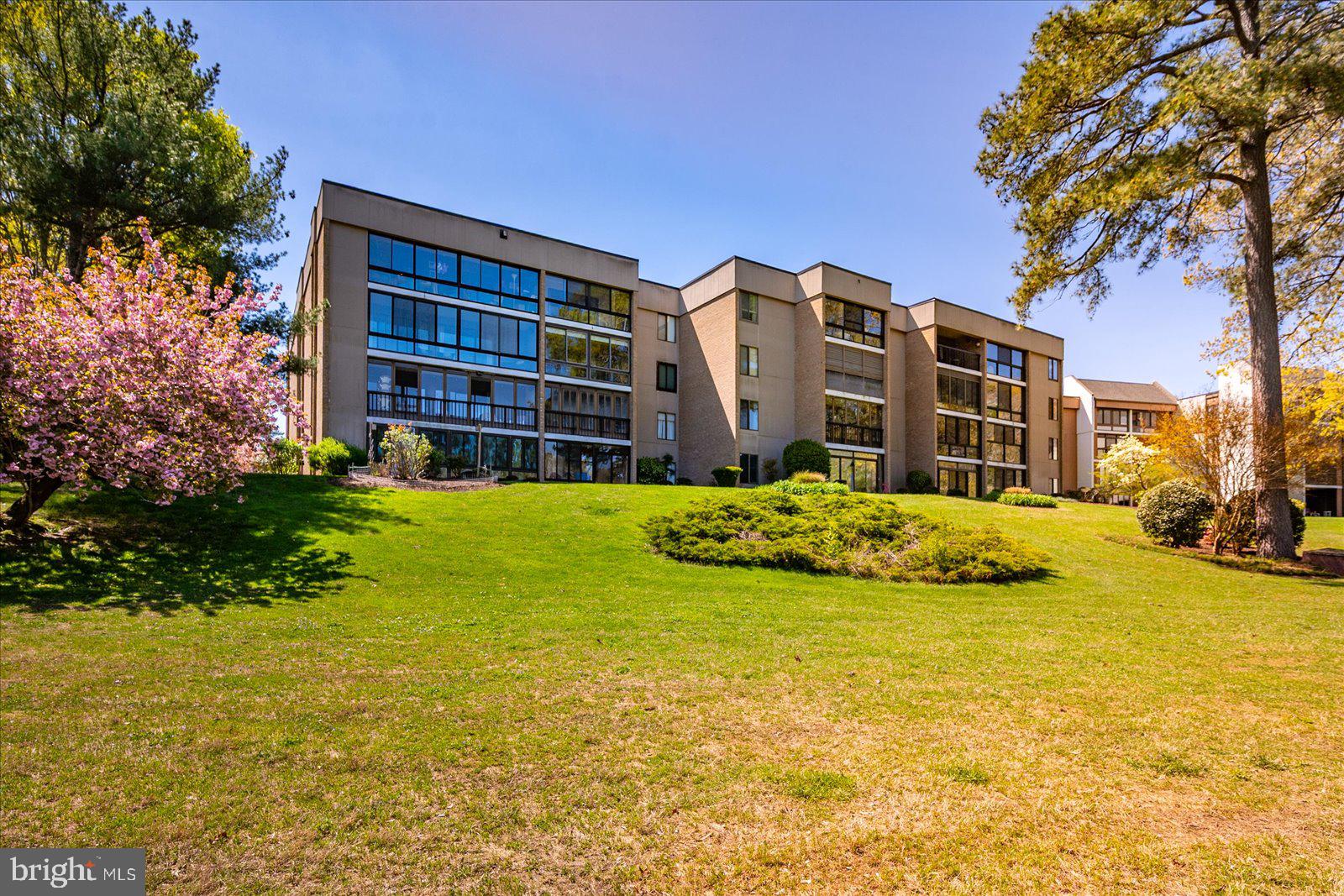 CANAL WOODS III - Residential