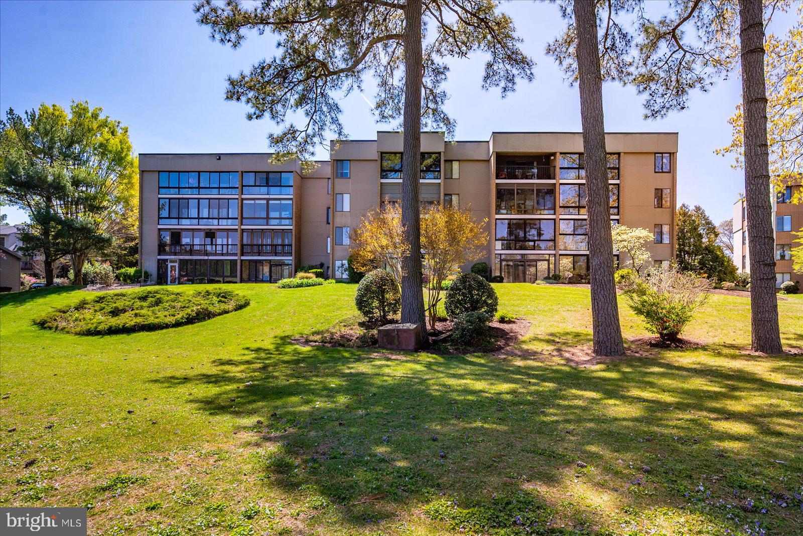 CANAL WOODS III - Residential