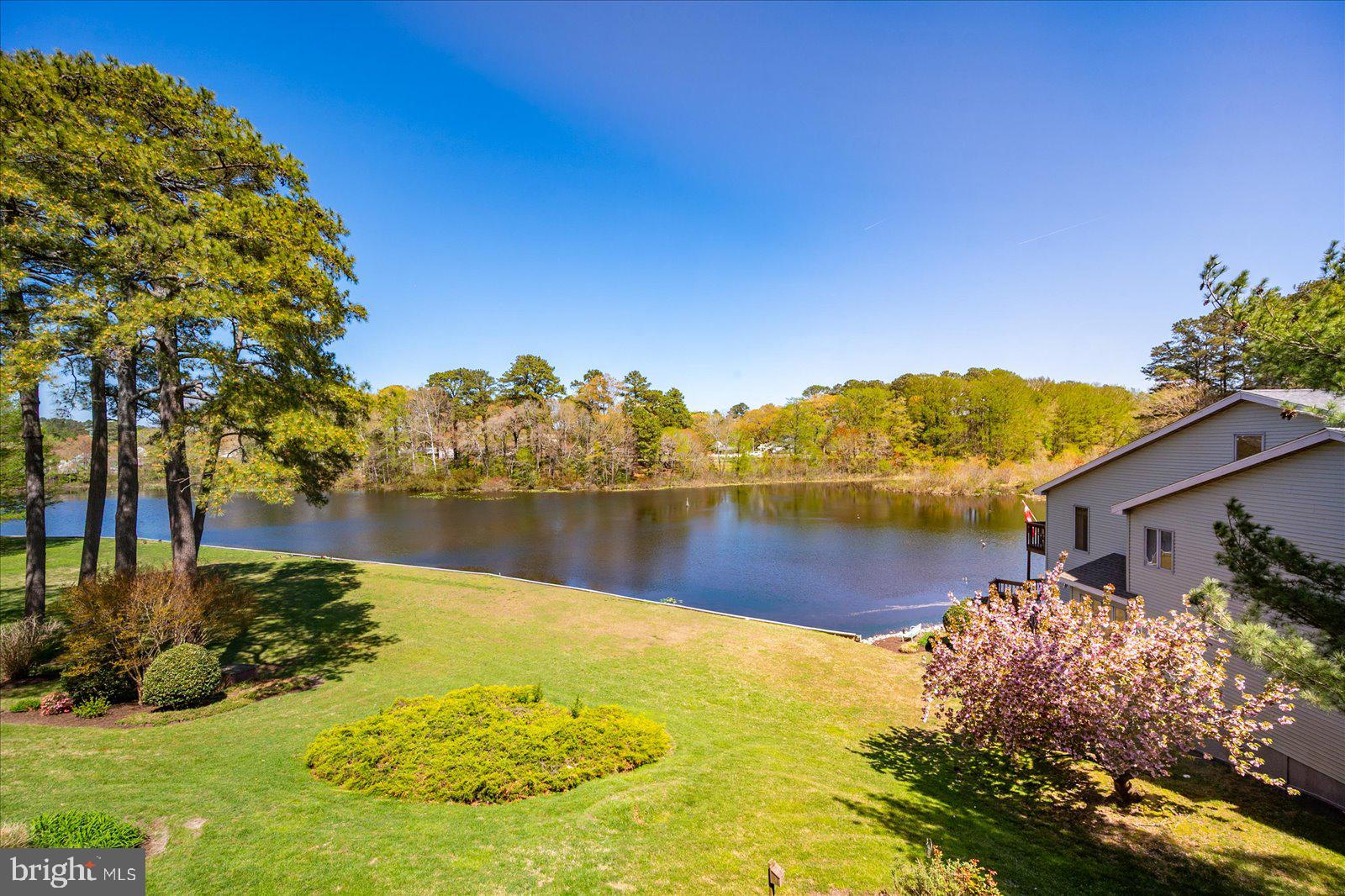 CANAL WOODS III - Residential