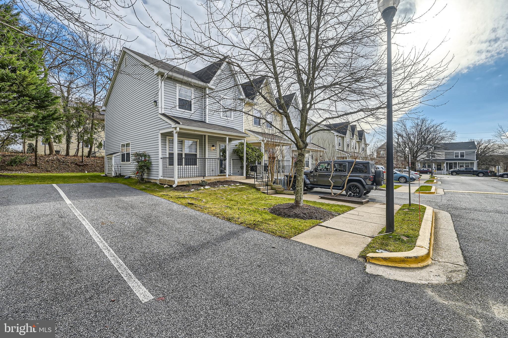 TOWSON - Residential