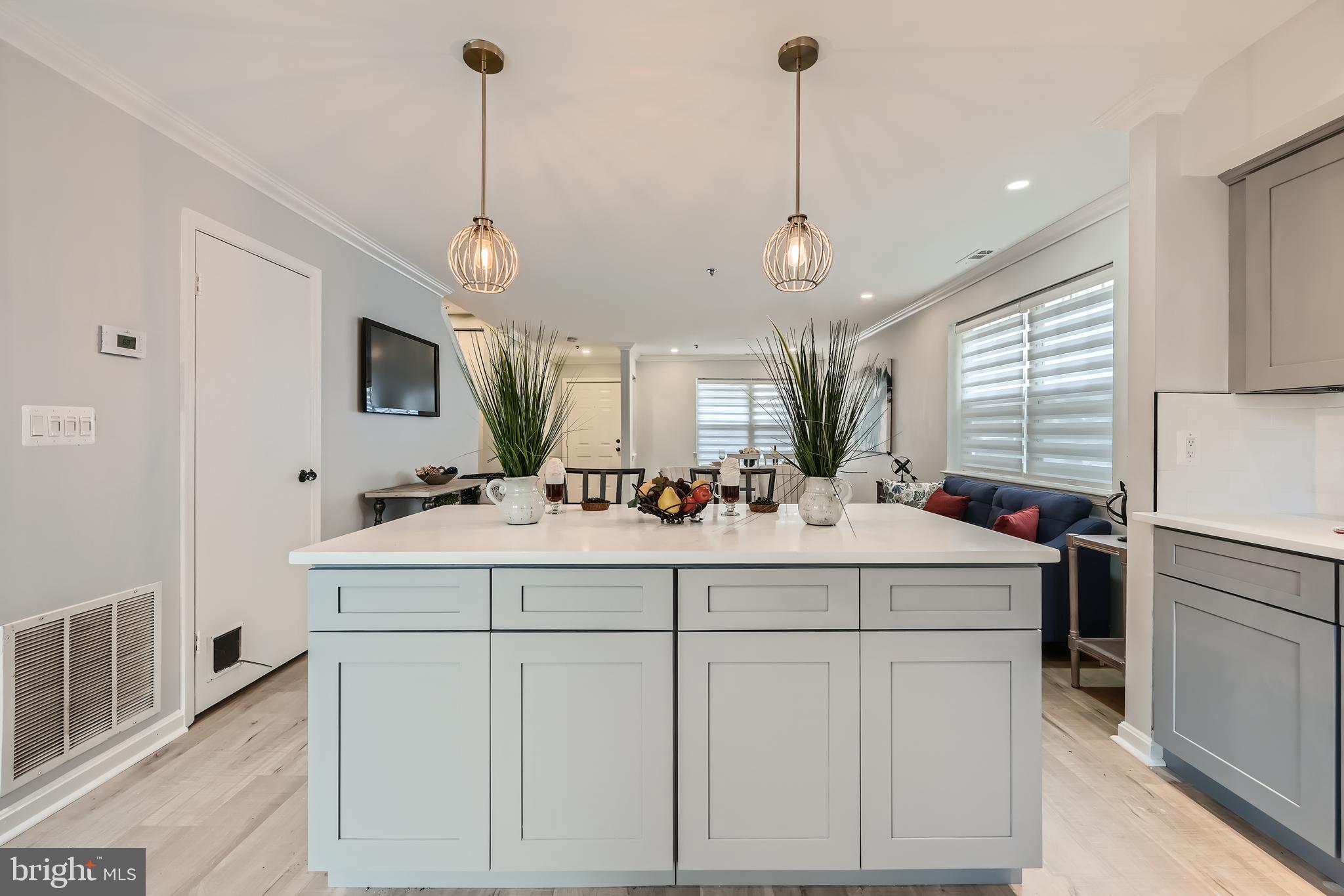 TOWSON - Residential