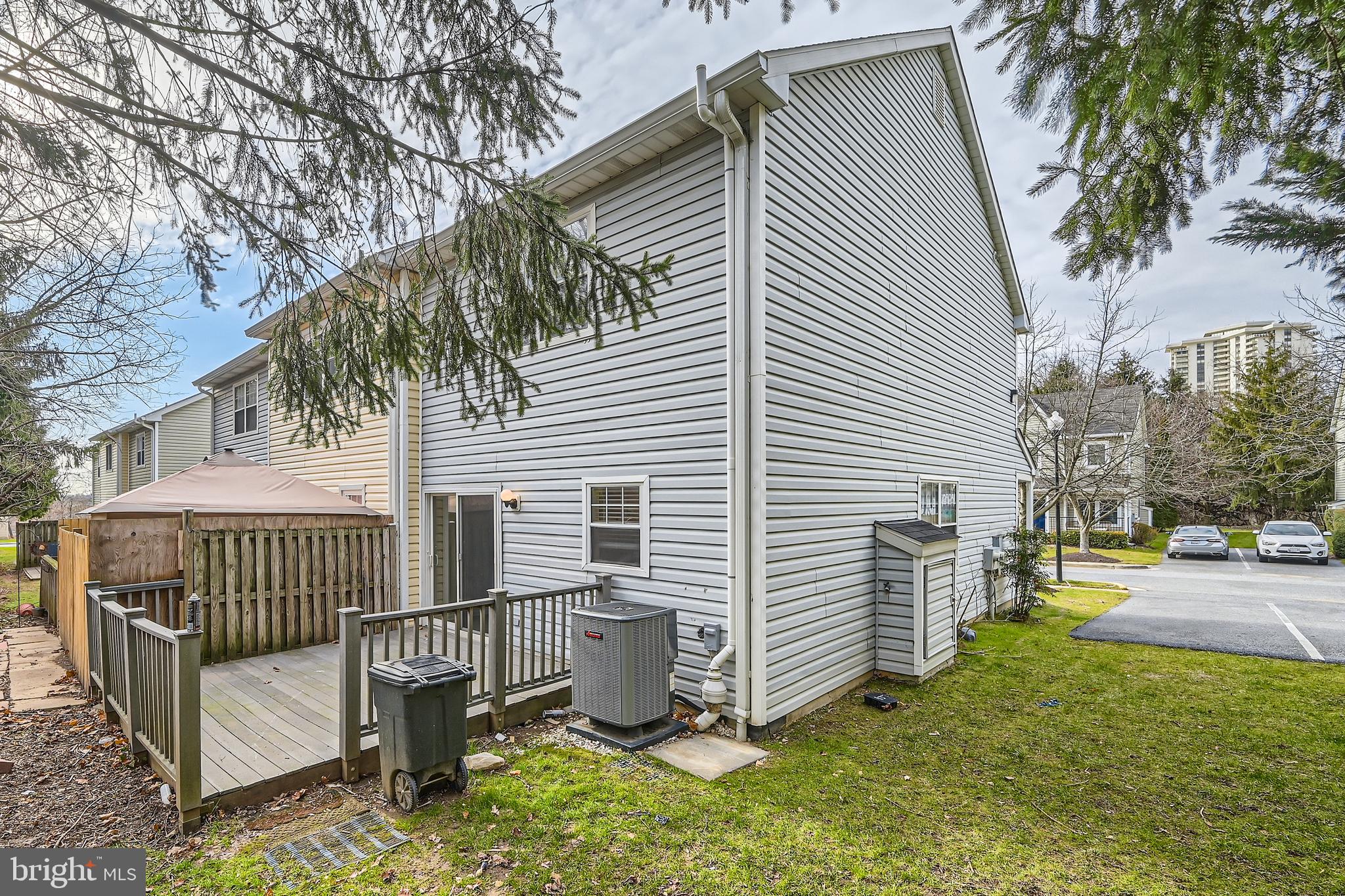 TOWSON - Residential