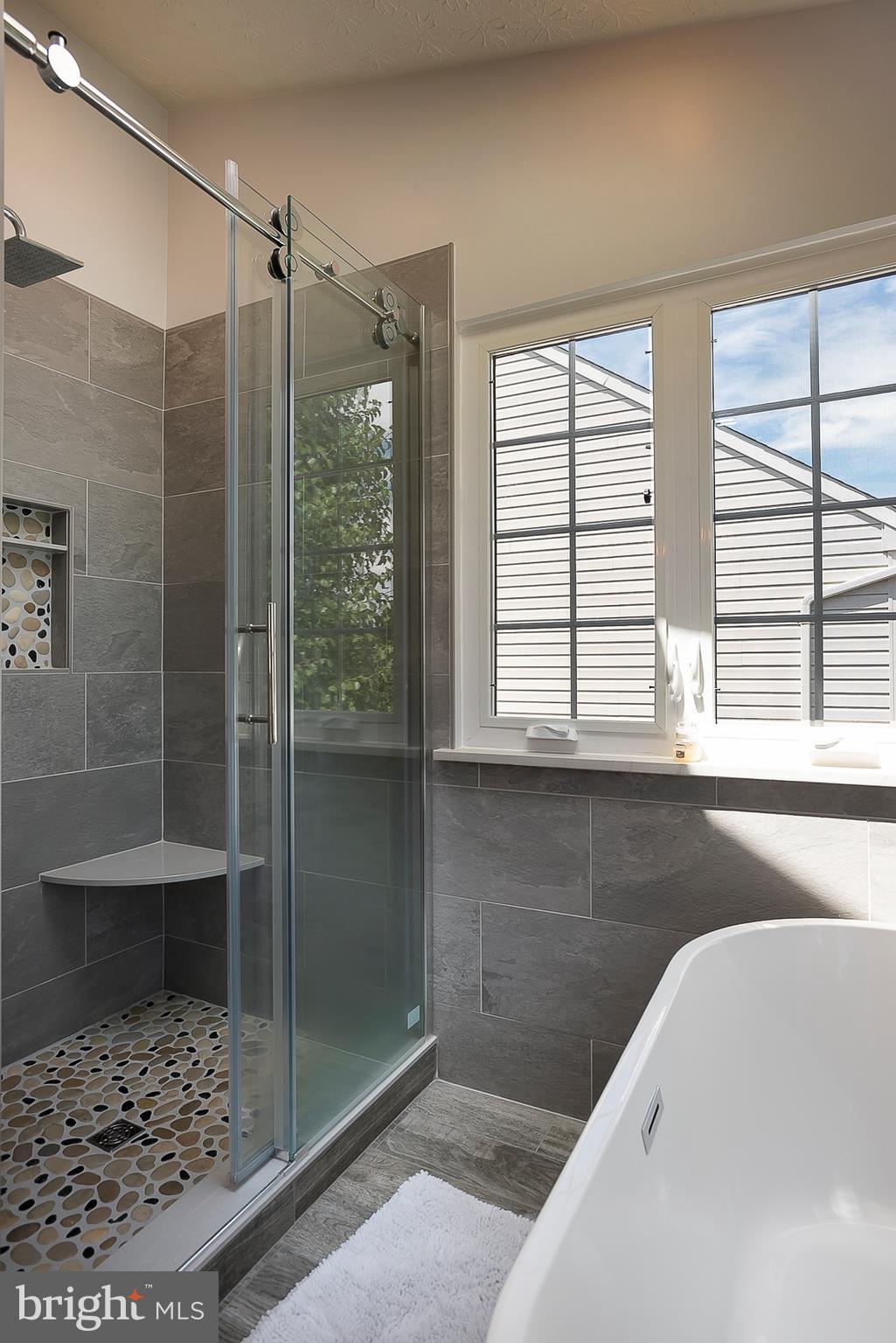 FARMINGTON VILLAGE - Residential