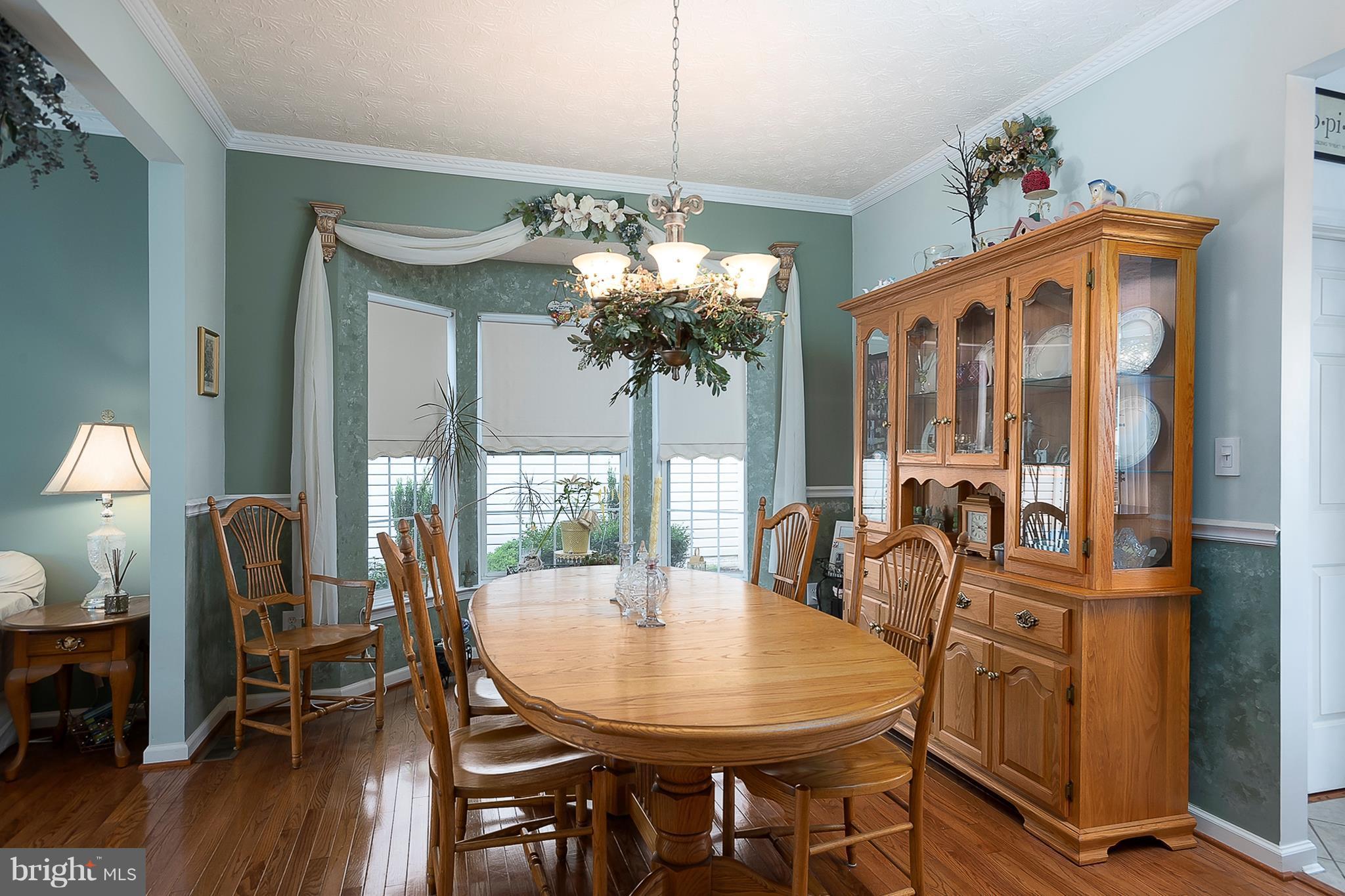 FARMINGTON VILLAGE - Residential