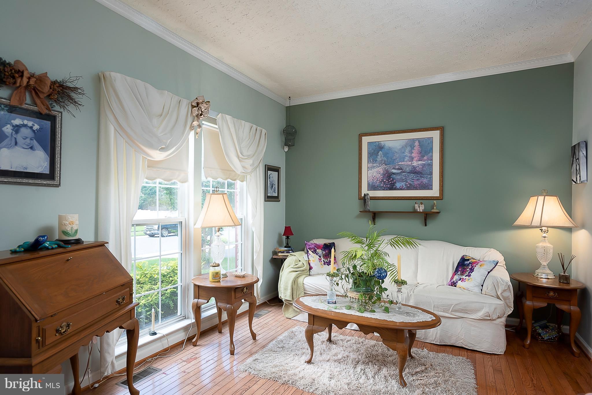 FARMINGTON VILLAGE - Residential