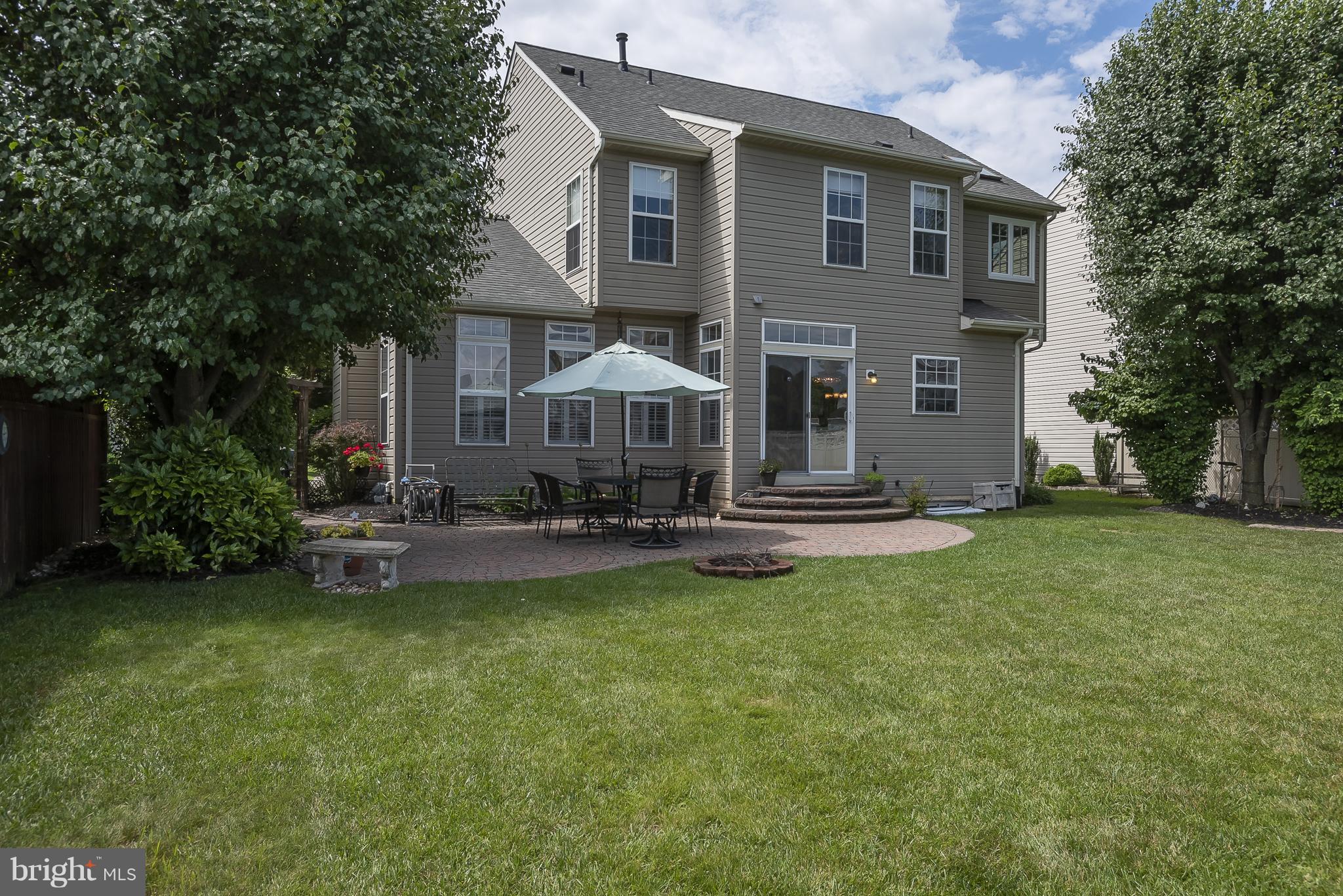 FARMINGTON VILLAGE - Residential