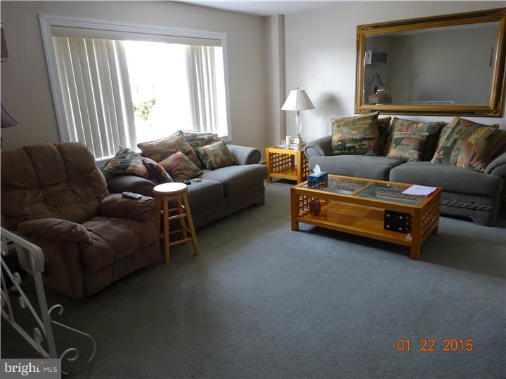 PENNSWOOD PARK - Residential