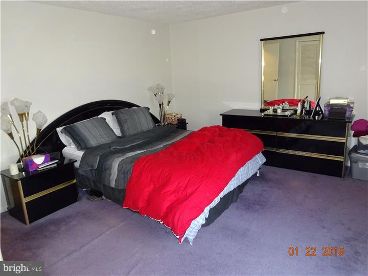 PENNSWOOD PARK - Residential