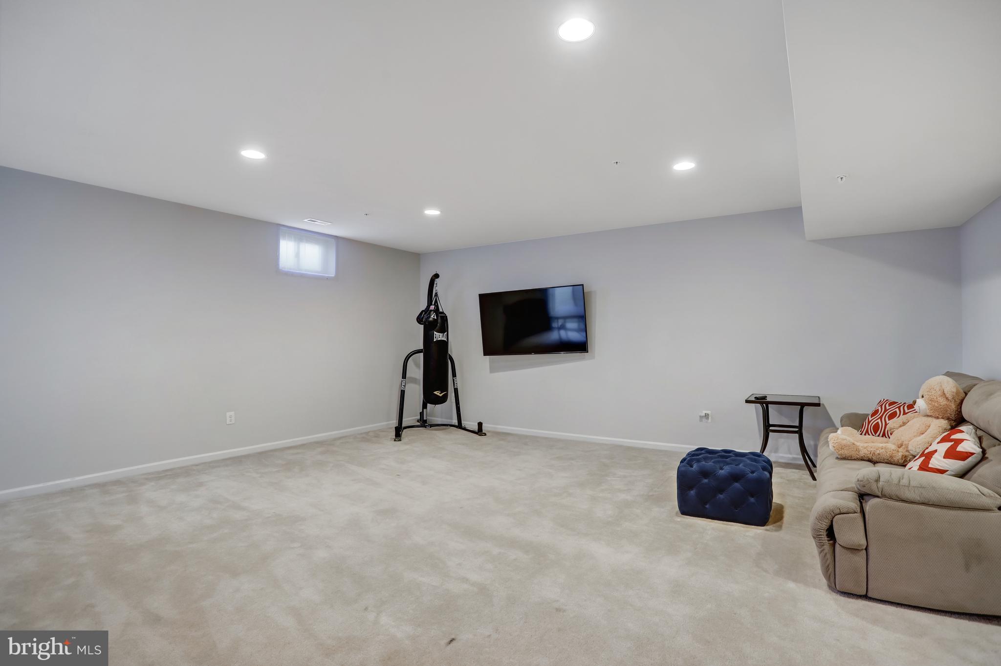 LANDSDALE - Residential