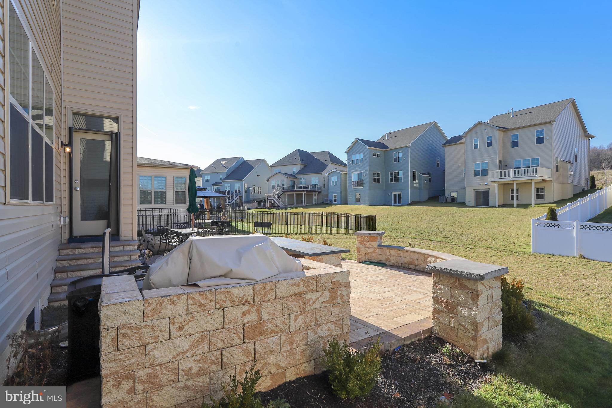 LANDSDALE - Residential