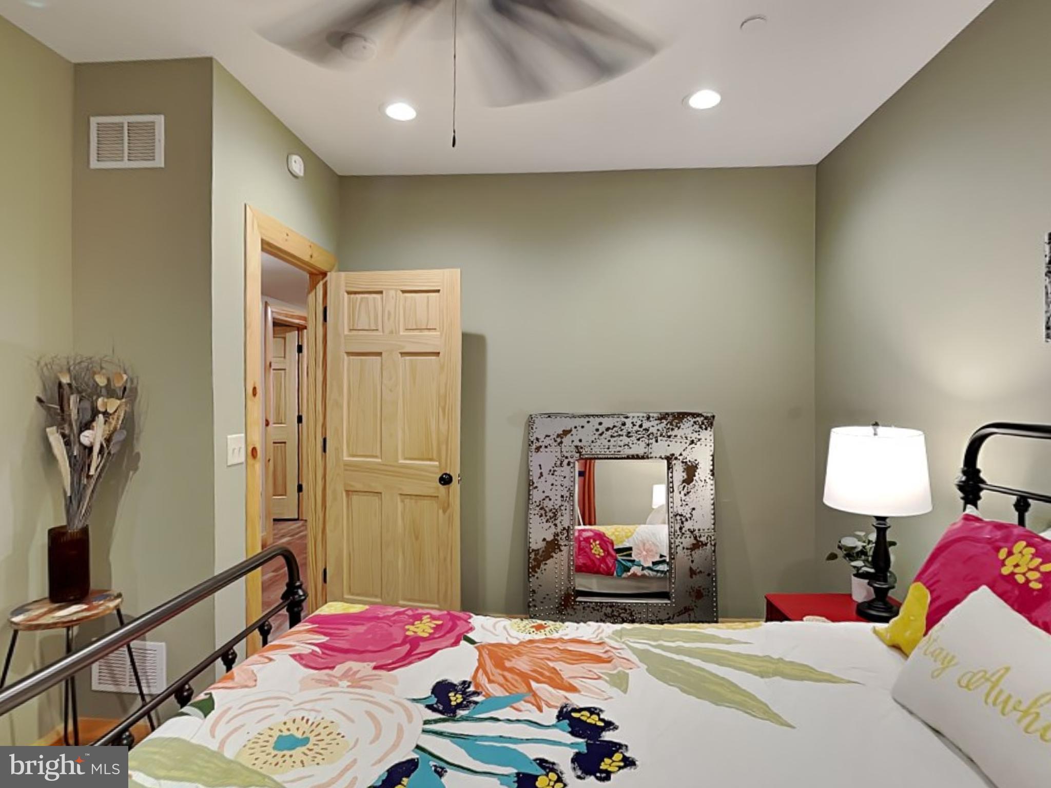 NORTH CAMP - Residential