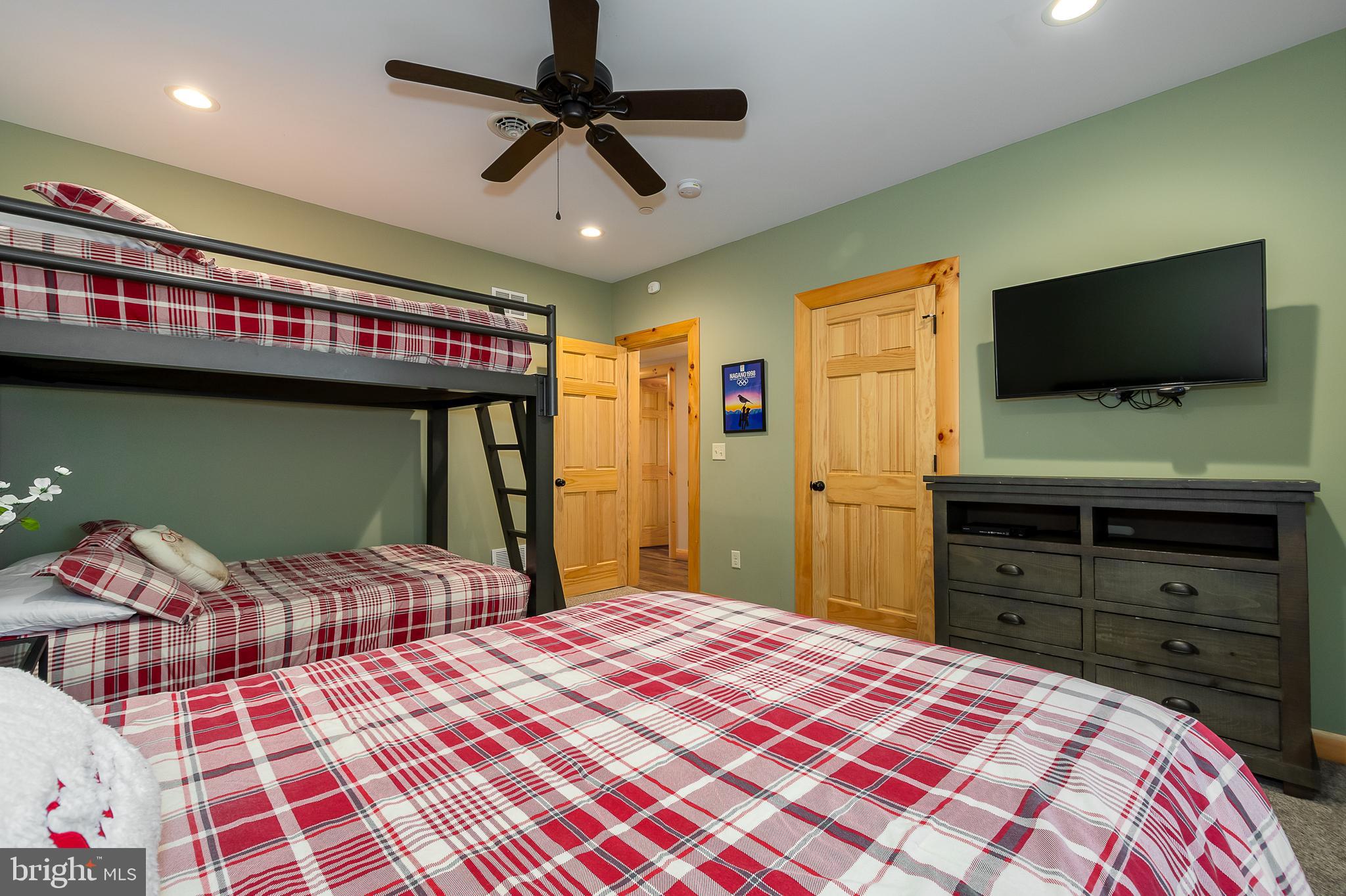 NORTH CAMP - Residential