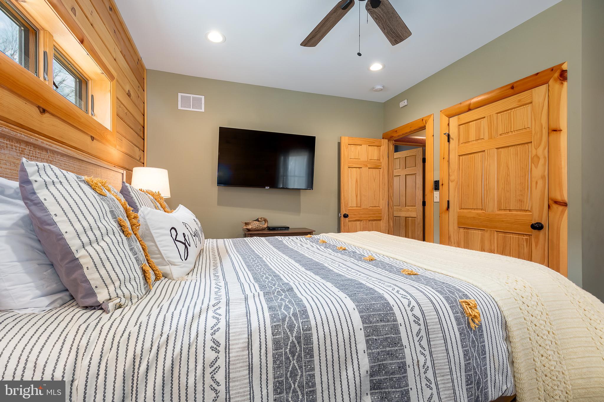 NORTH CAMP - Residential