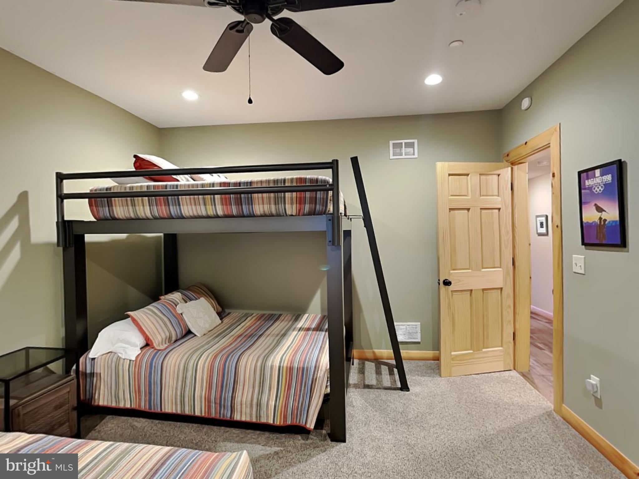 NORTH CAMP - Residential