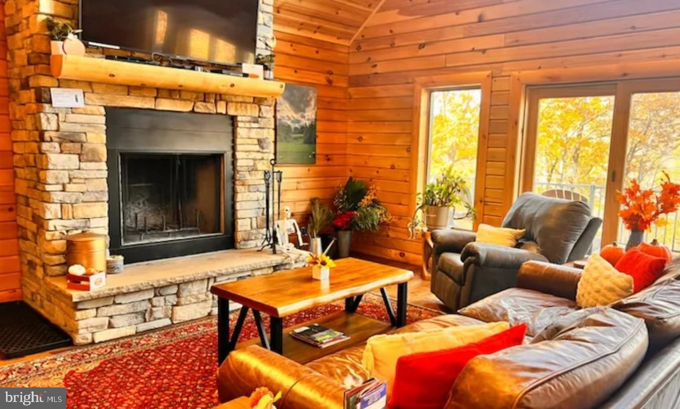 NORTH CAMP - Residential