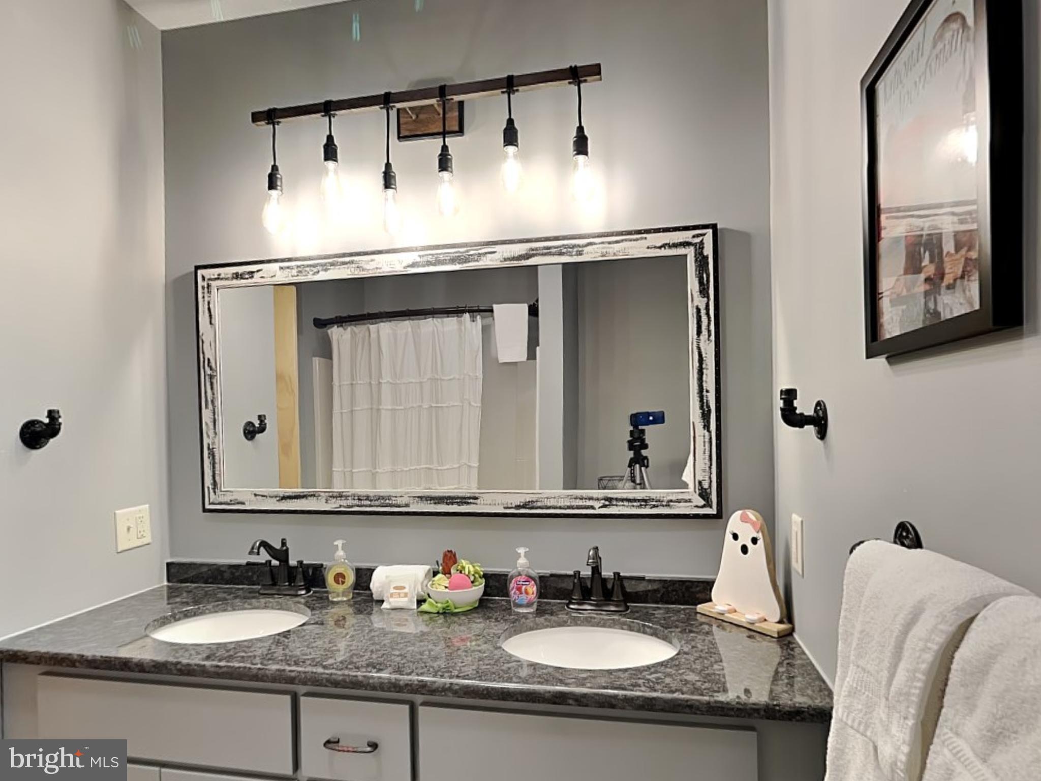 NORTH CAMP - Residential