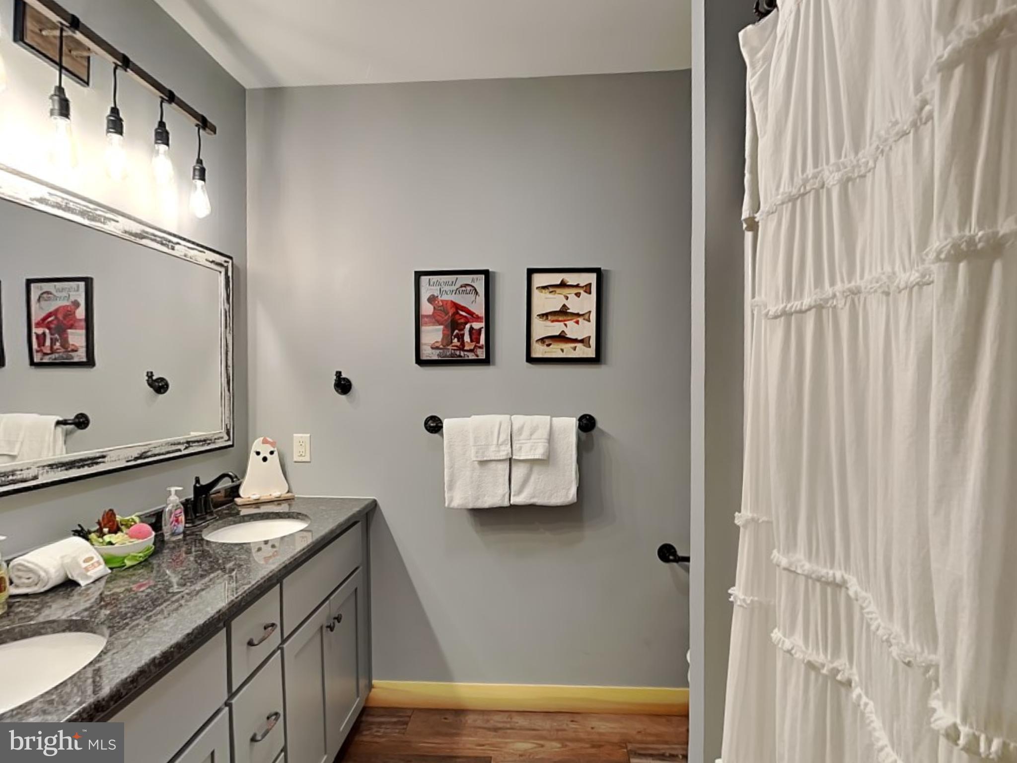 NORTH CAMP - Residential