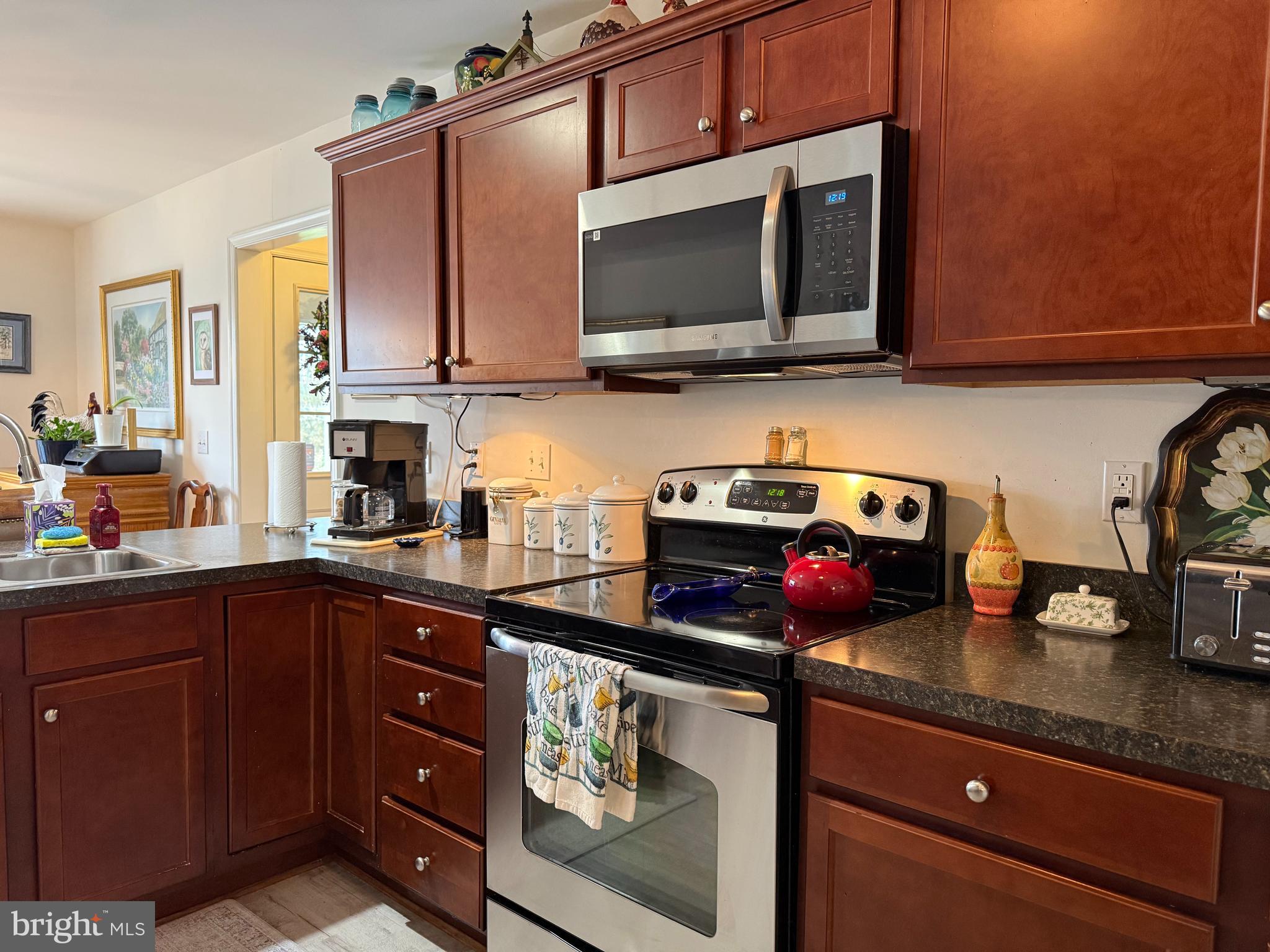 BECKFORD MANOR - Residential