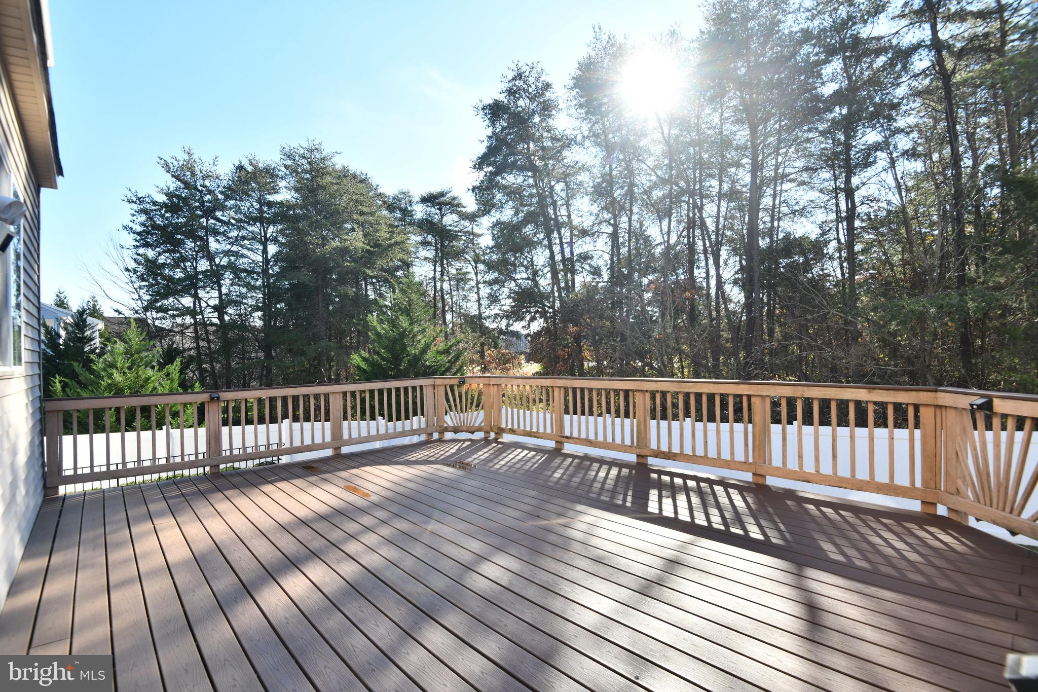 BROAD RUN OAKS - Residential