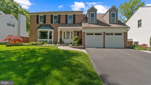 2317 Nantucket Drive, Crofton, MD MLS: MDAA2113132
