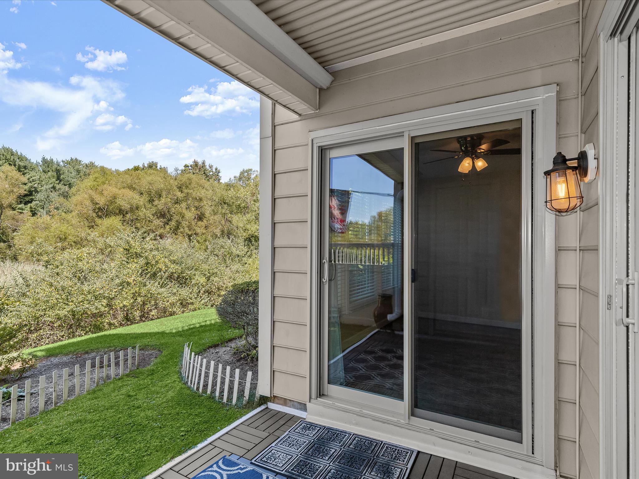 BRENTWOOD CONDO - Residential