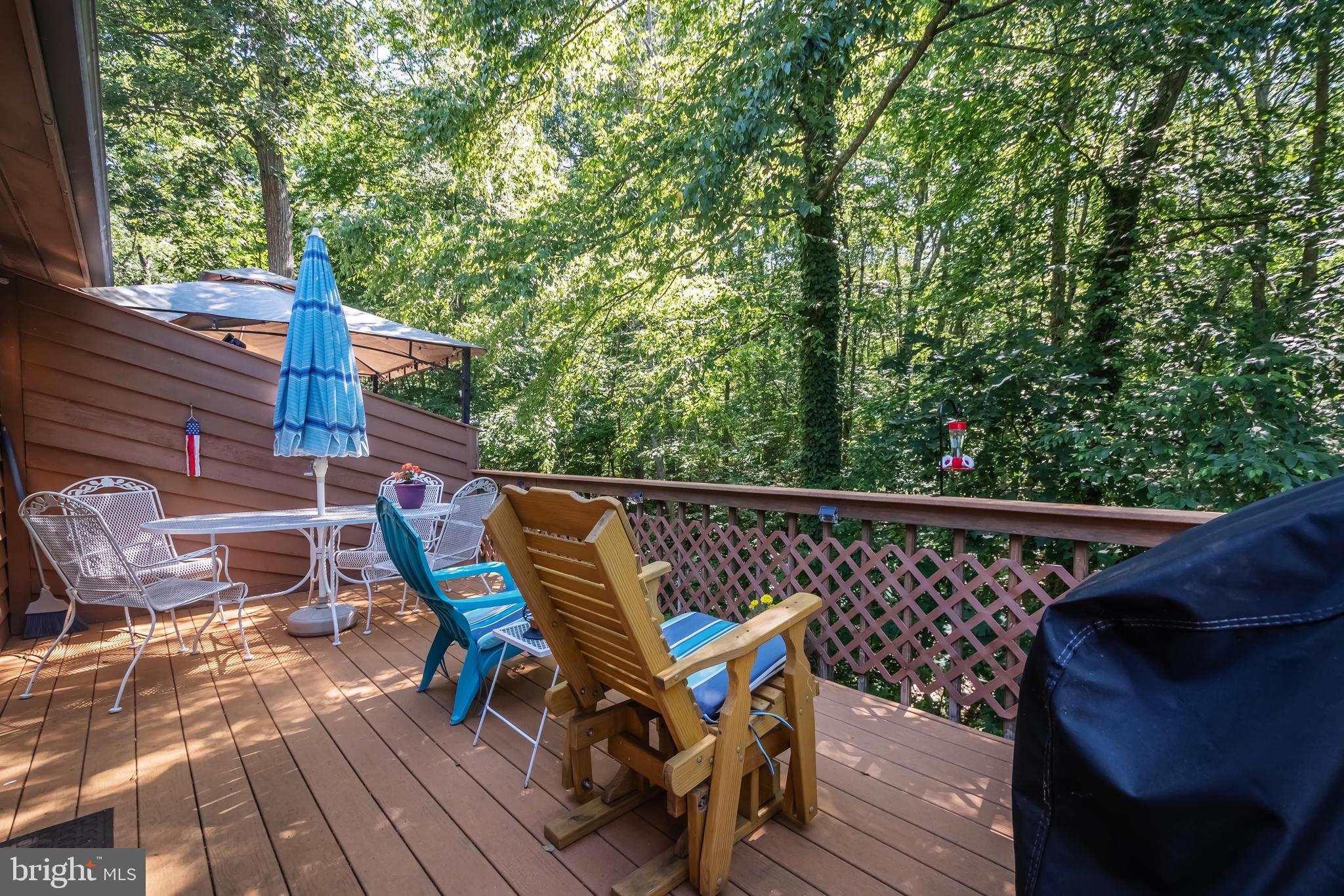 LAUREL BROOK - Residential