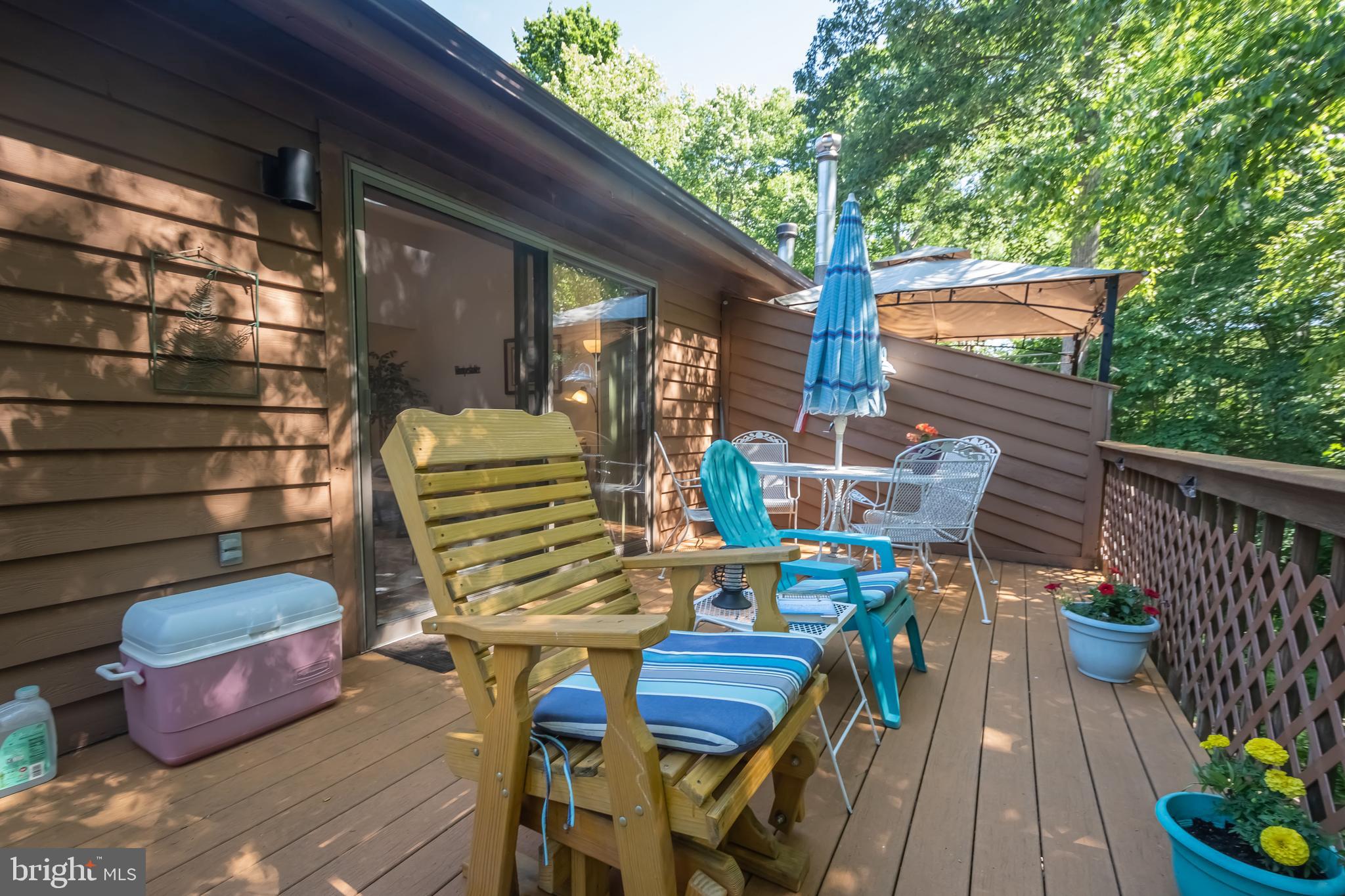 LAUREL BROOK - Residential