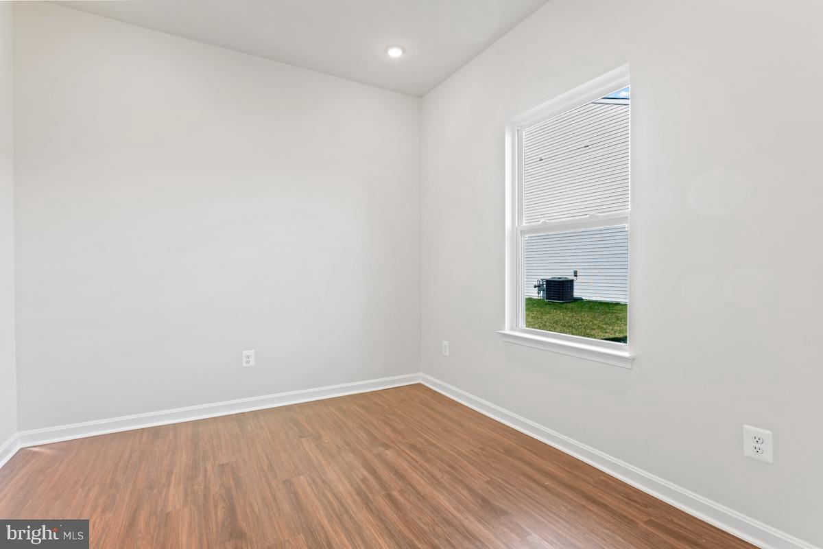 HUNTWELL WEST - Residential