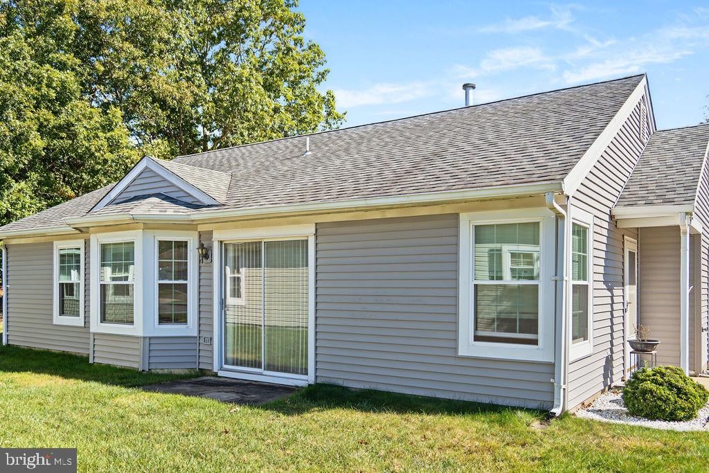 8 SEQUOIA COURT