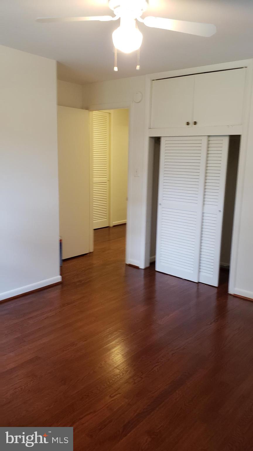 BROYHILL LANGLEY ESTATES - Residential Lease