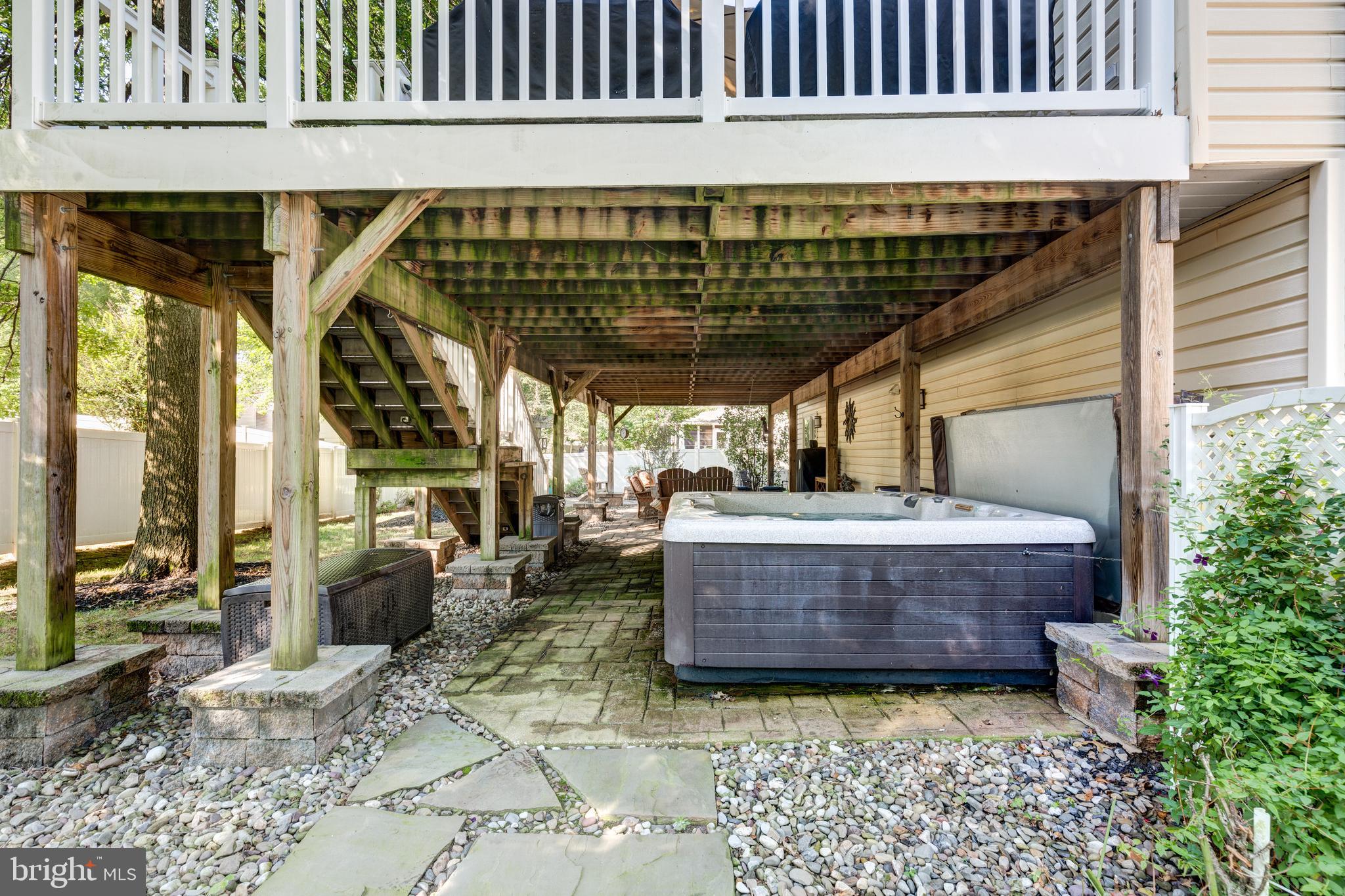 ROBERTS MILL RUN - Residential