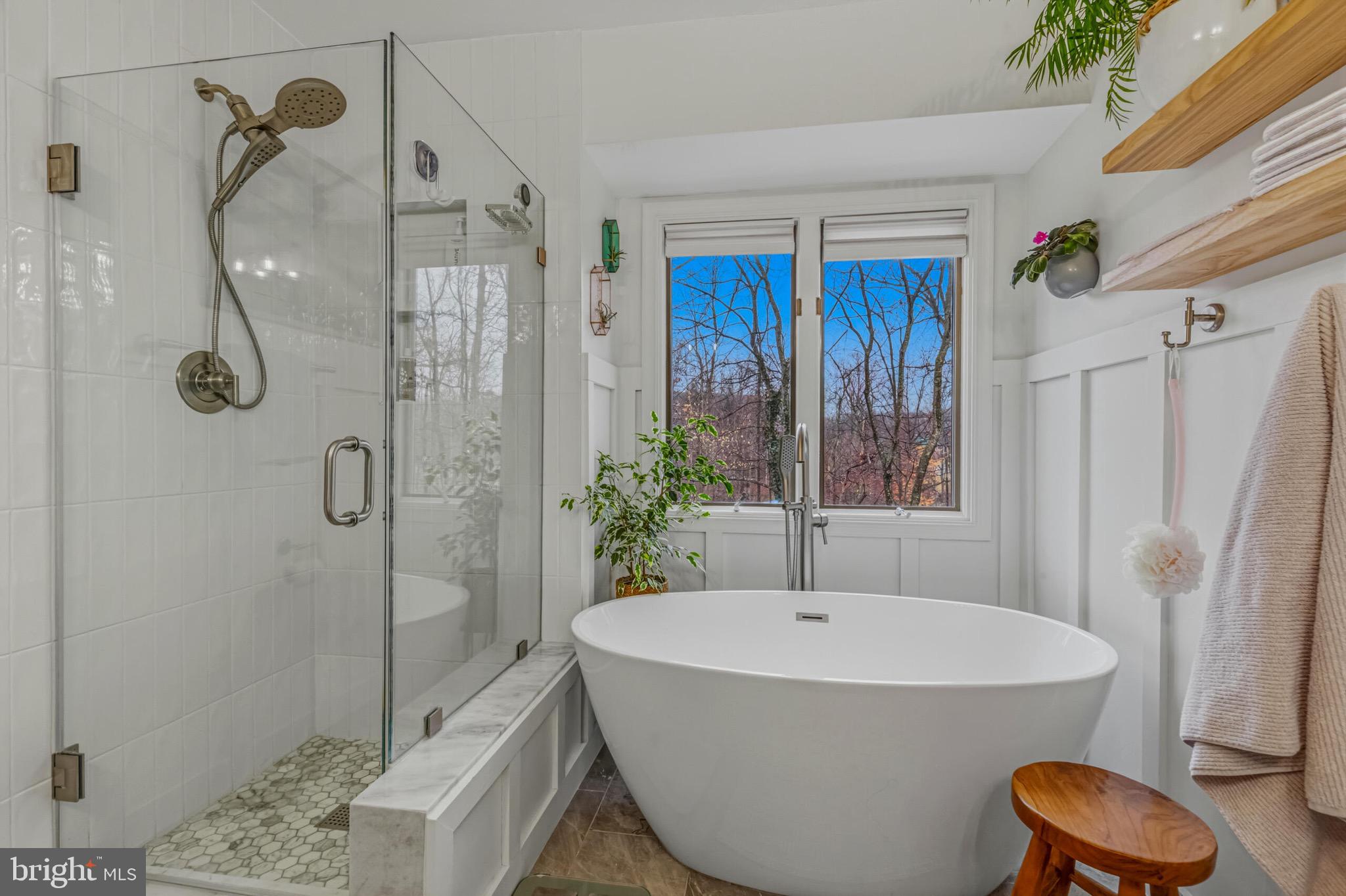 FAIR LAKES - Residential