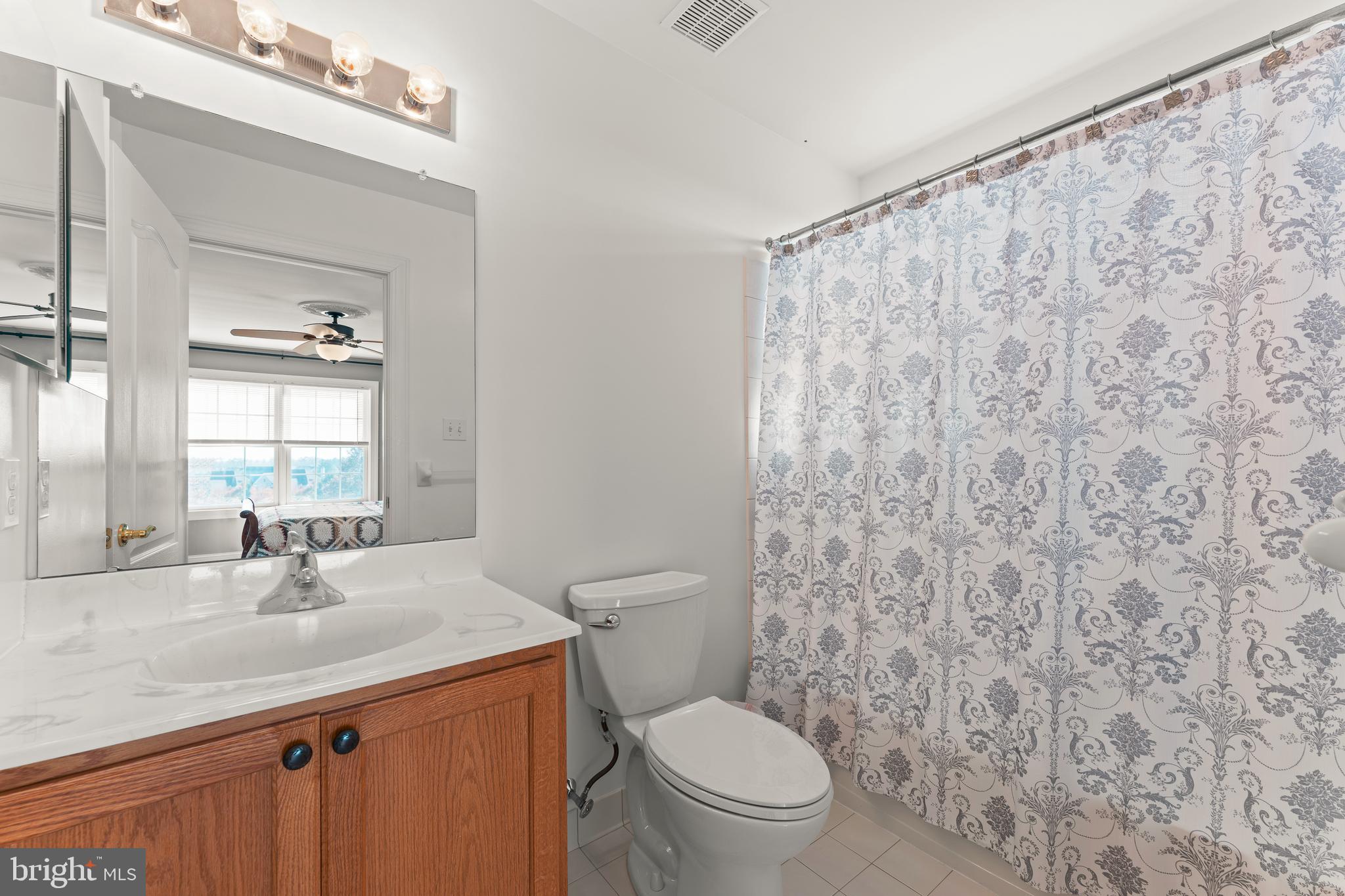 LEDERACH GOLF FAIRWY - Residential